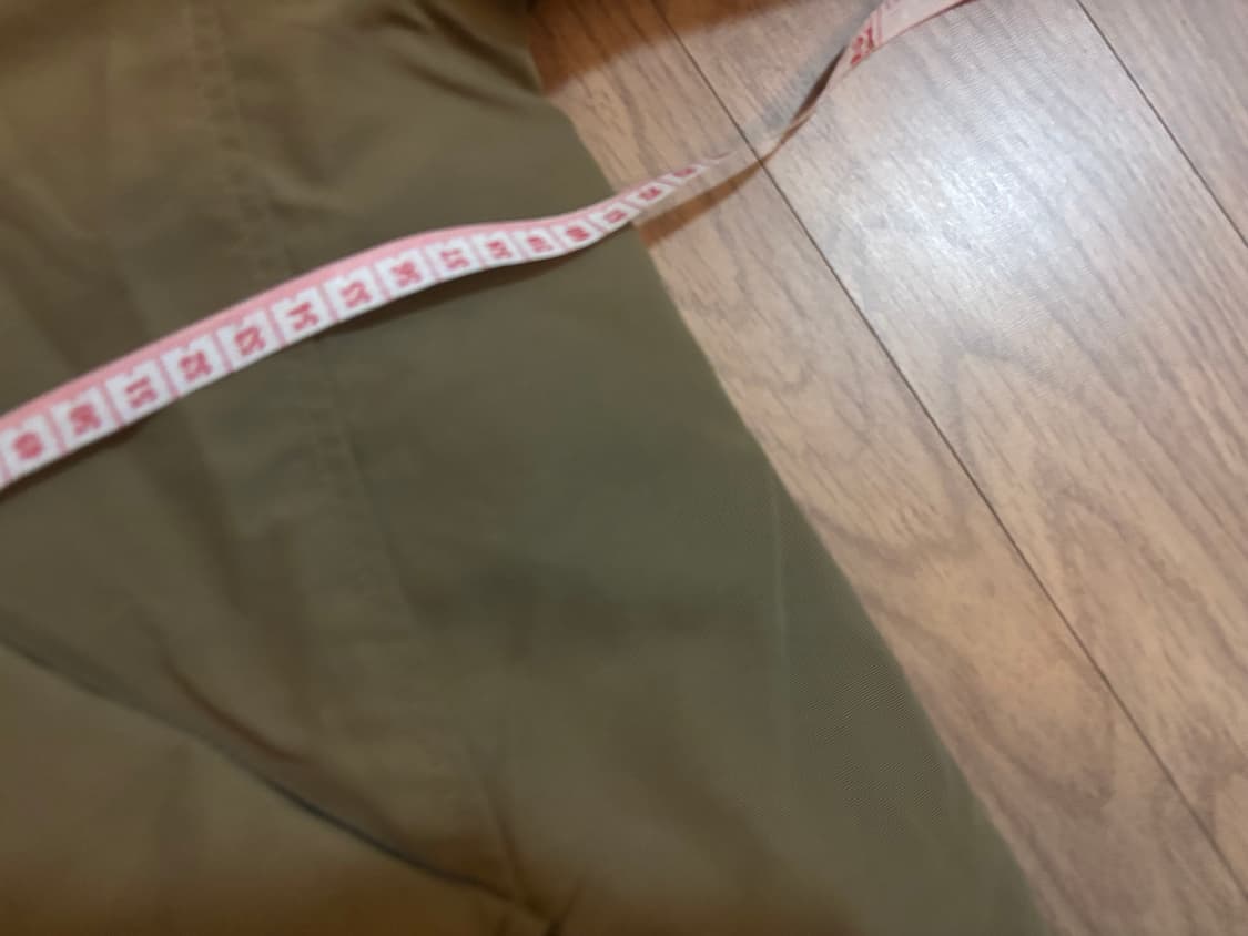 상태최상 지컷 빅사가퍼 구스다운 야상형 중기장 패딩 55(66가능) 상품이미지7