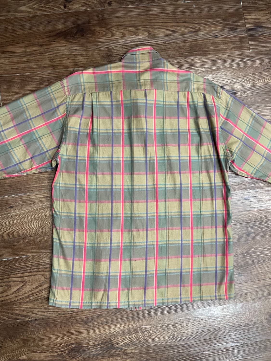 입생로랑 YSL 자수 로고 체크 셔츠 상품이미지10