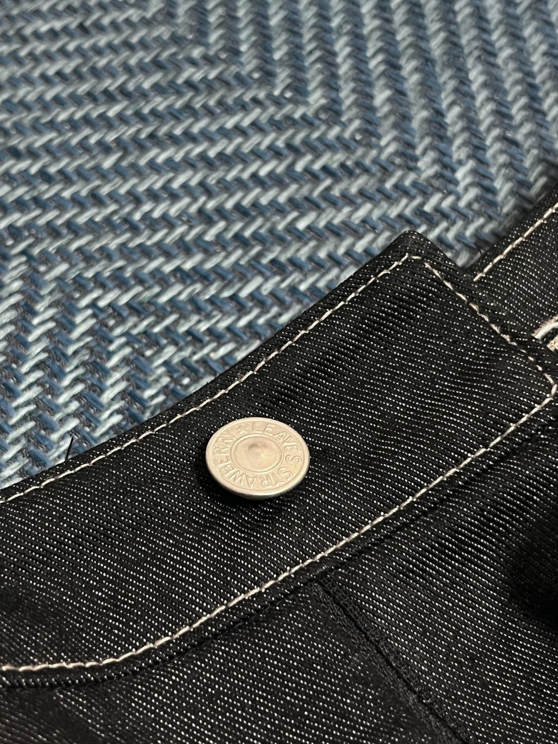 [2] 아캄 AAKAM 핀턱 데님 팬츠 상품이미지3