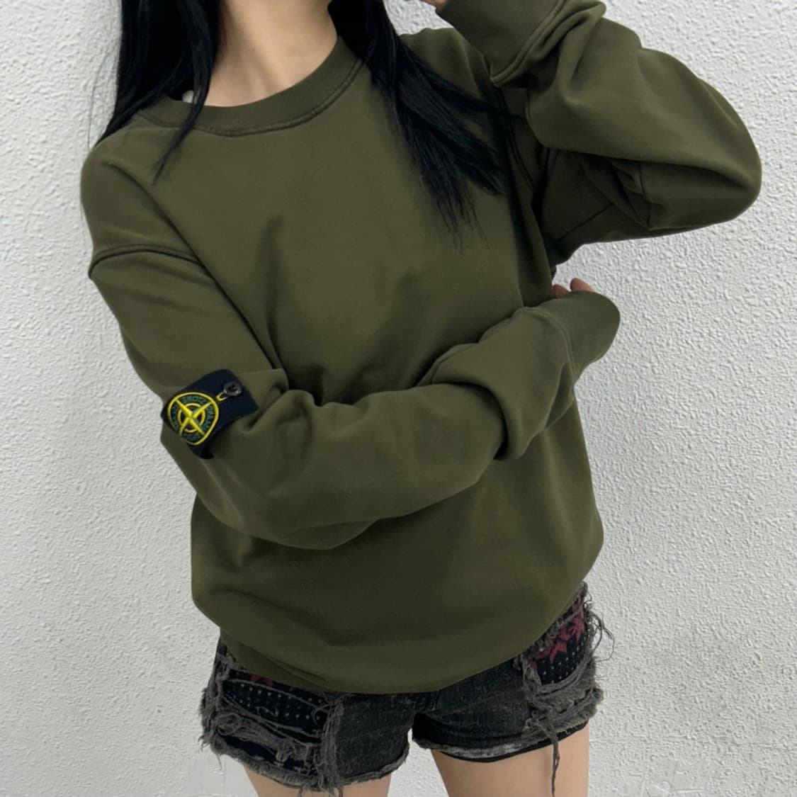 스톤 아일랜드 사이드와펜 카키 맨투맨 L 상품이미지1