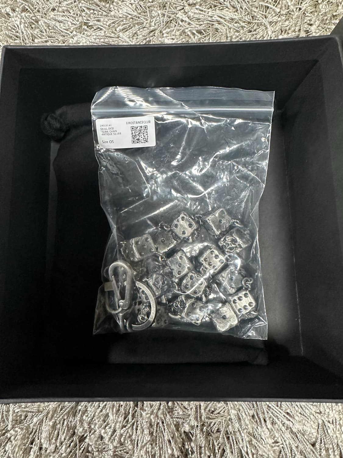 에모스탠스클럽 스컬 다이스 체인 키체인 앤티크 실버 상품이미지4