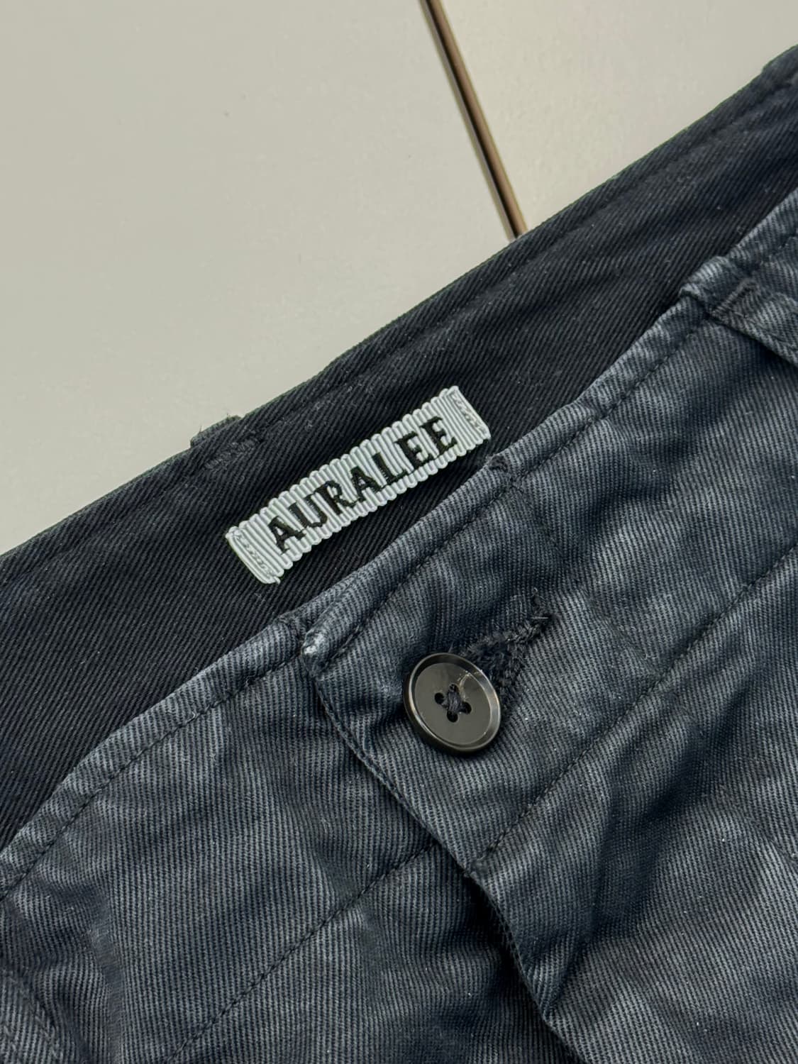 [5] 오라리 프로덕트 다이드 핀스 치노 내로우 팬츠 블랙 상품이미지3