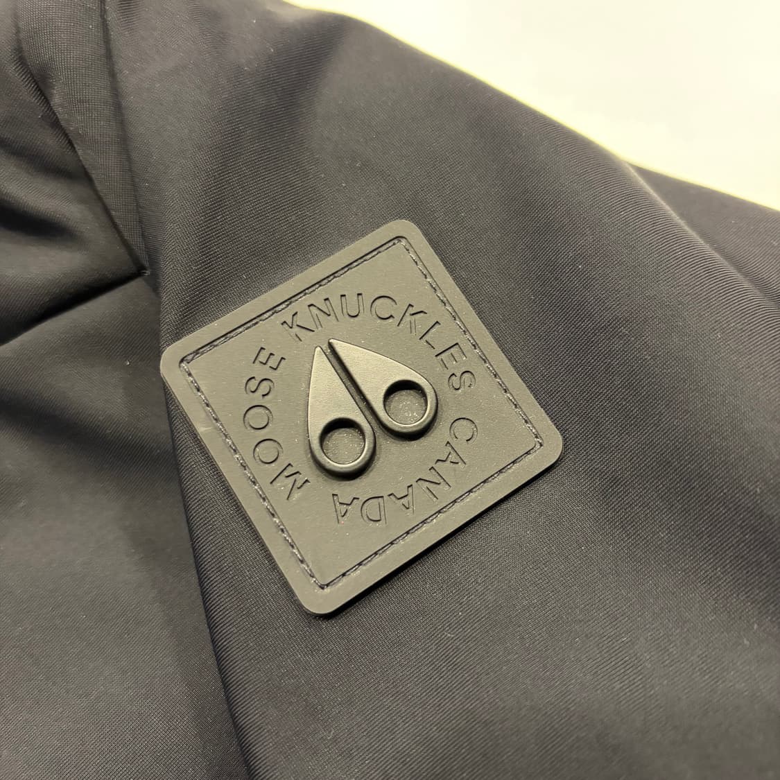 [XL] 23ss 무스너클 그레이톤 블랙 후드 패딩 점퍼 B616 상품이미지4