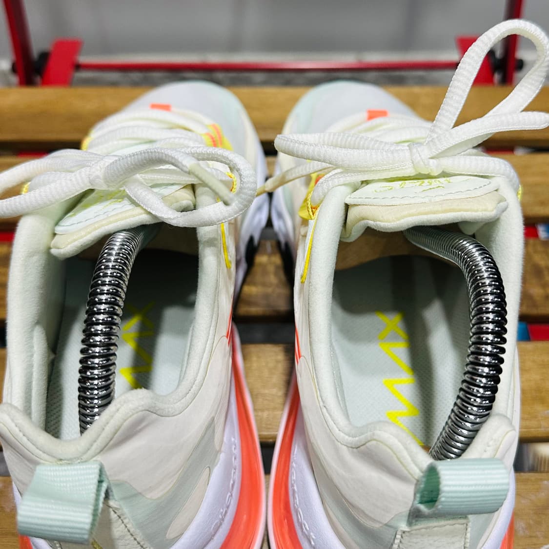 235) 나이키 운동화 여성 여자 신발 에어맥스 270 리액트 상품이미지5