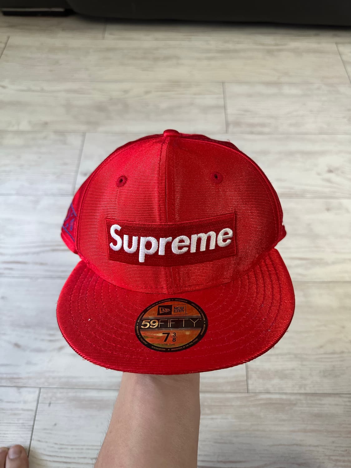 슈프림 뉴에라 59FIFTY 레드 7 3/8 상품이미지1