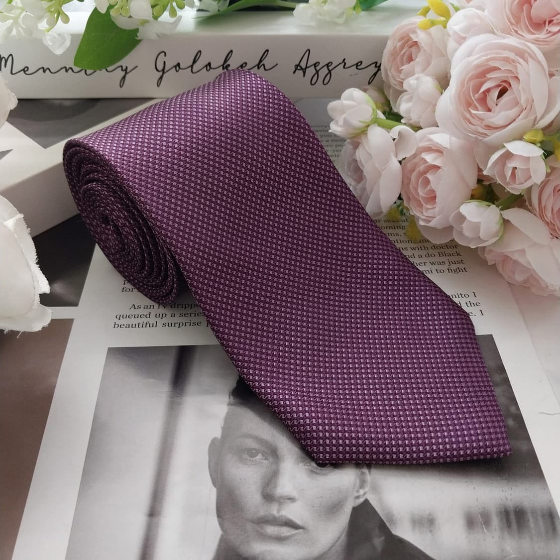 마이클 코어스 실크 텍스처 자카드 넥타이 8.8cm A+등급 K2229
 상품이미지4