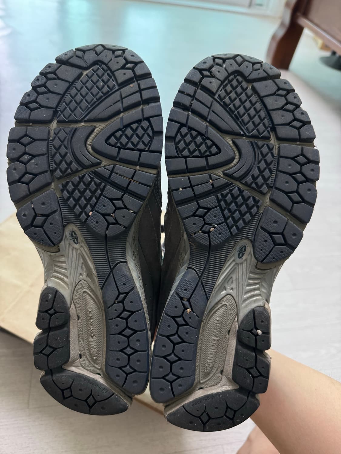 뉴발란스 2002R 고어텍스 265 상품이미지5