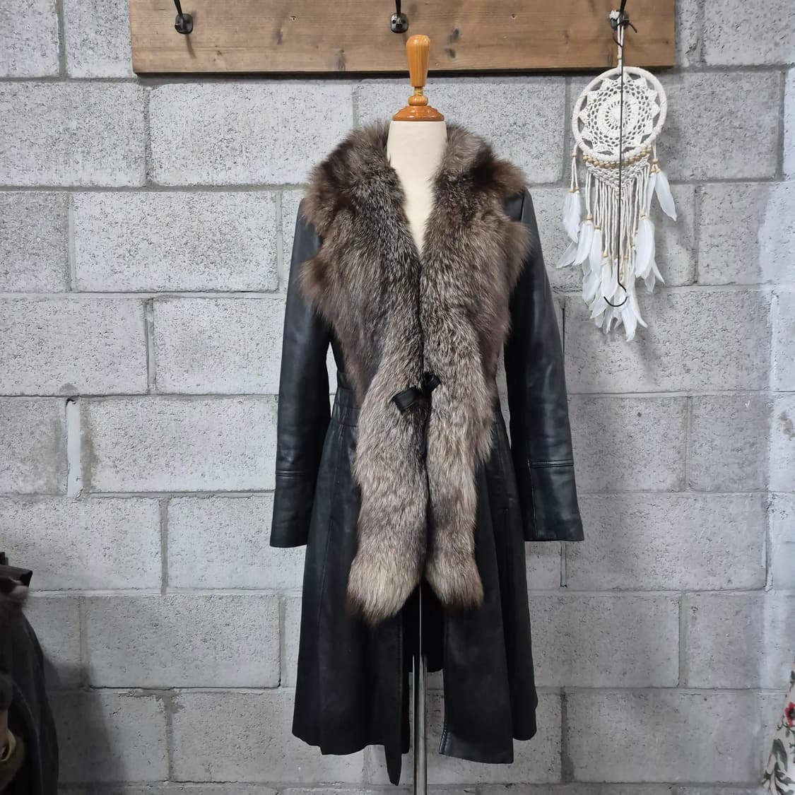 폭스배색 가죽코트 상품이미지1