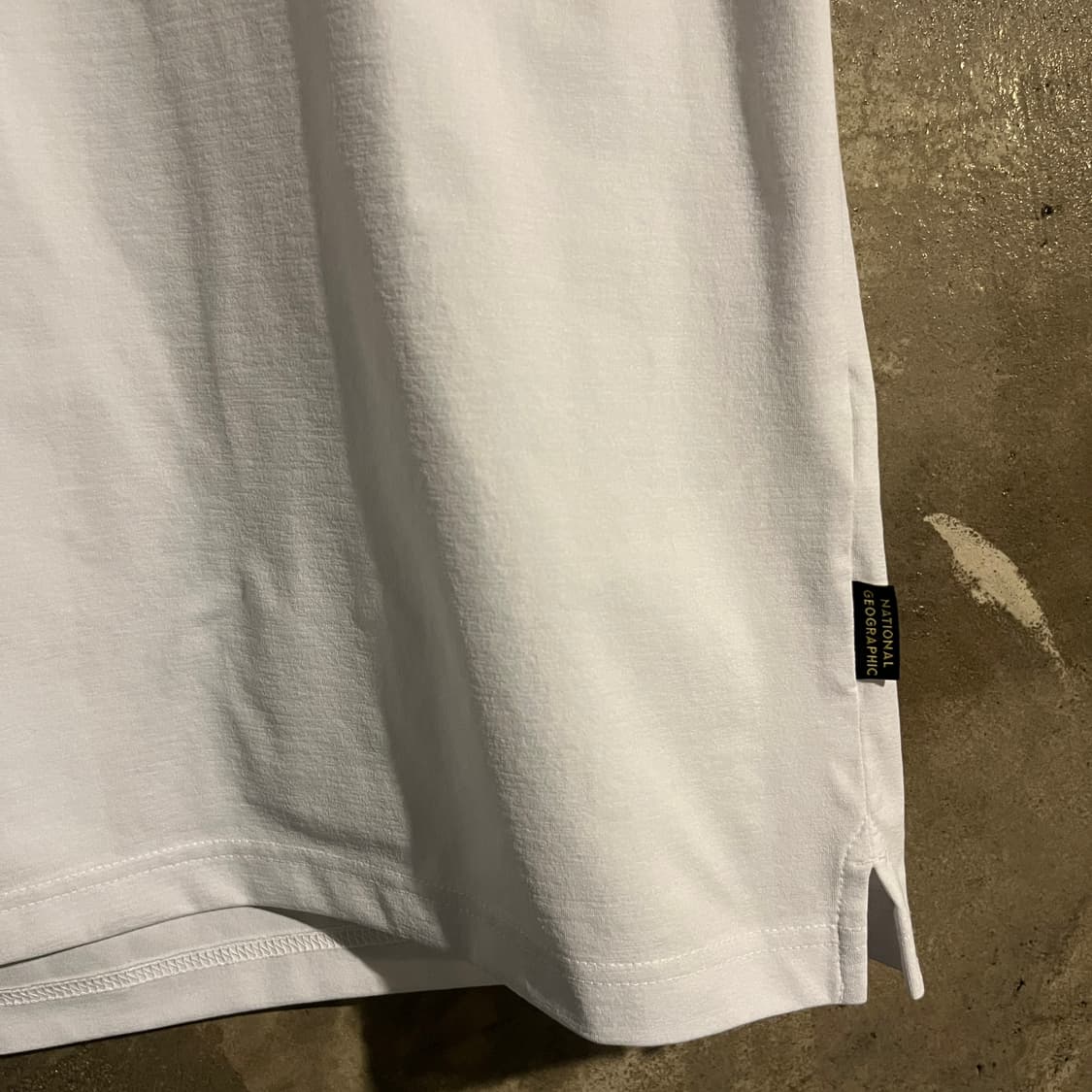 내셔널지오그래픽 라운드 반팔 상품이미지3