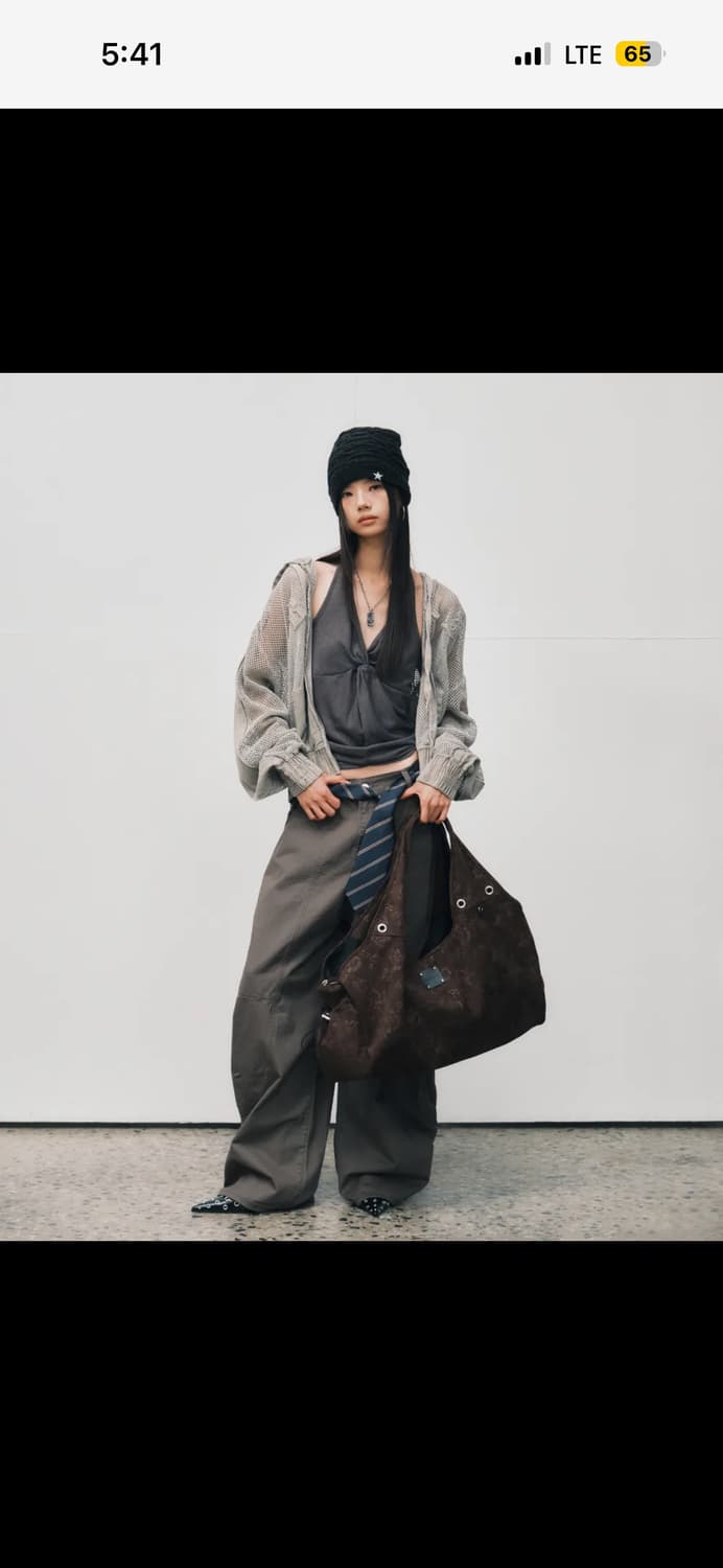 스퀘어라인 스웨이드 빅숄더백 상품이미지2