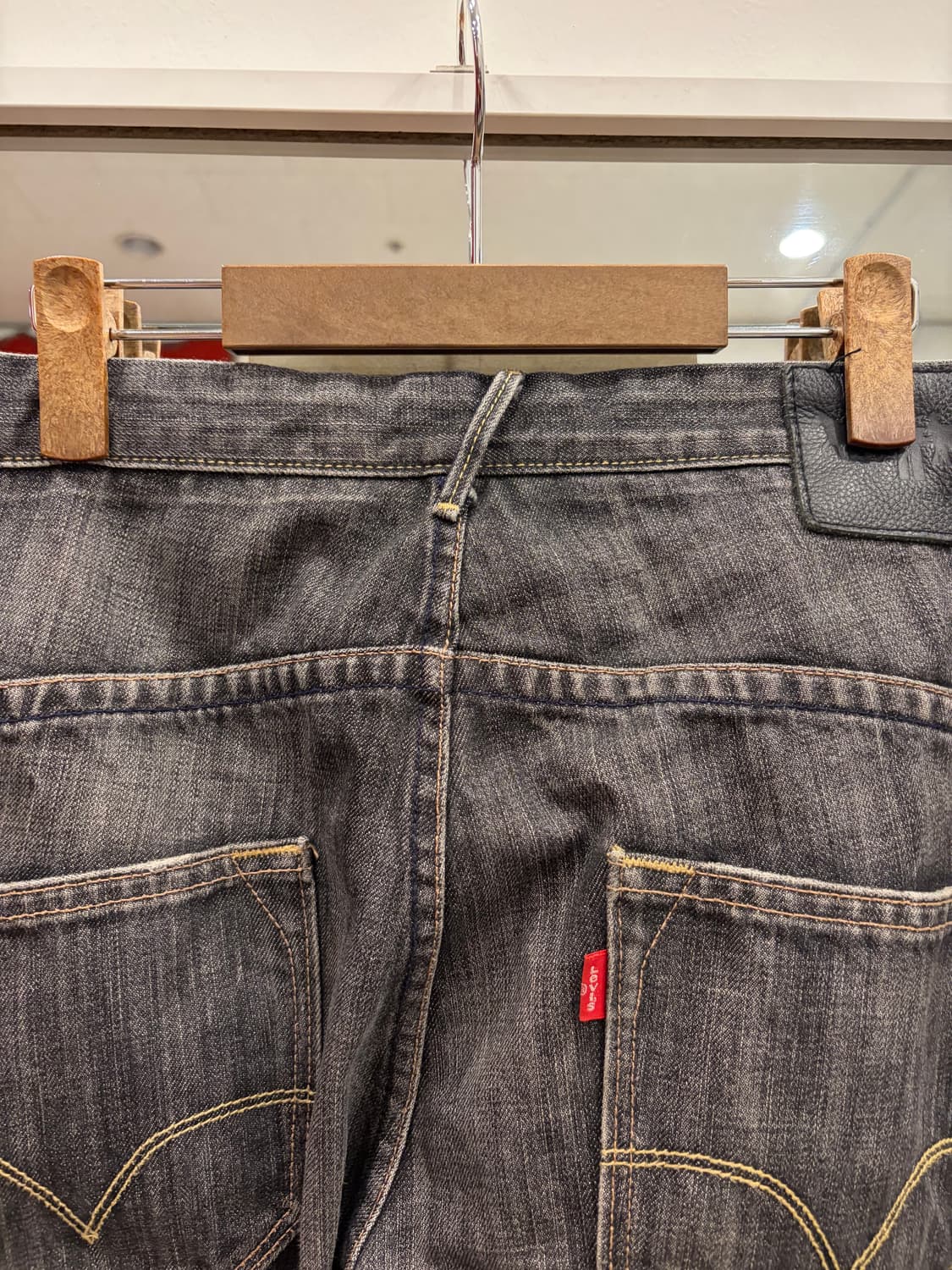 00s Levis 리바이스 레드룹 흑청 데님 팬츠 (32-33inch) 상품이미지6