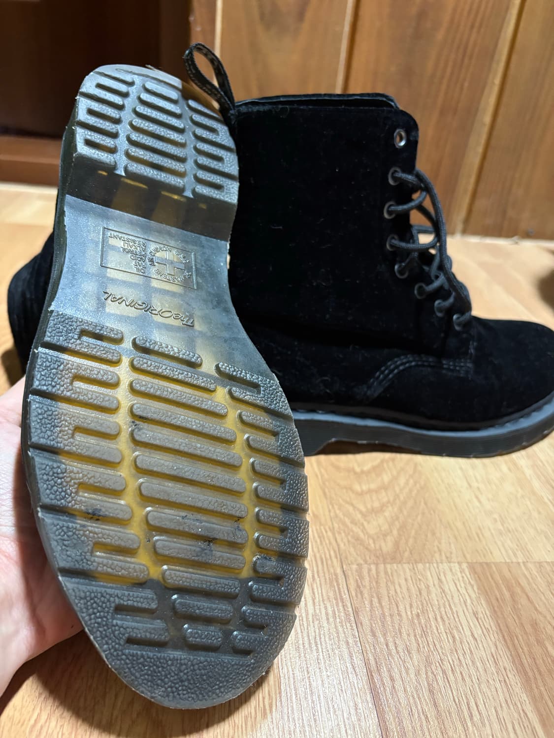 Dr.Martens 닥터마틴 PASC 8홀 상품이미지2