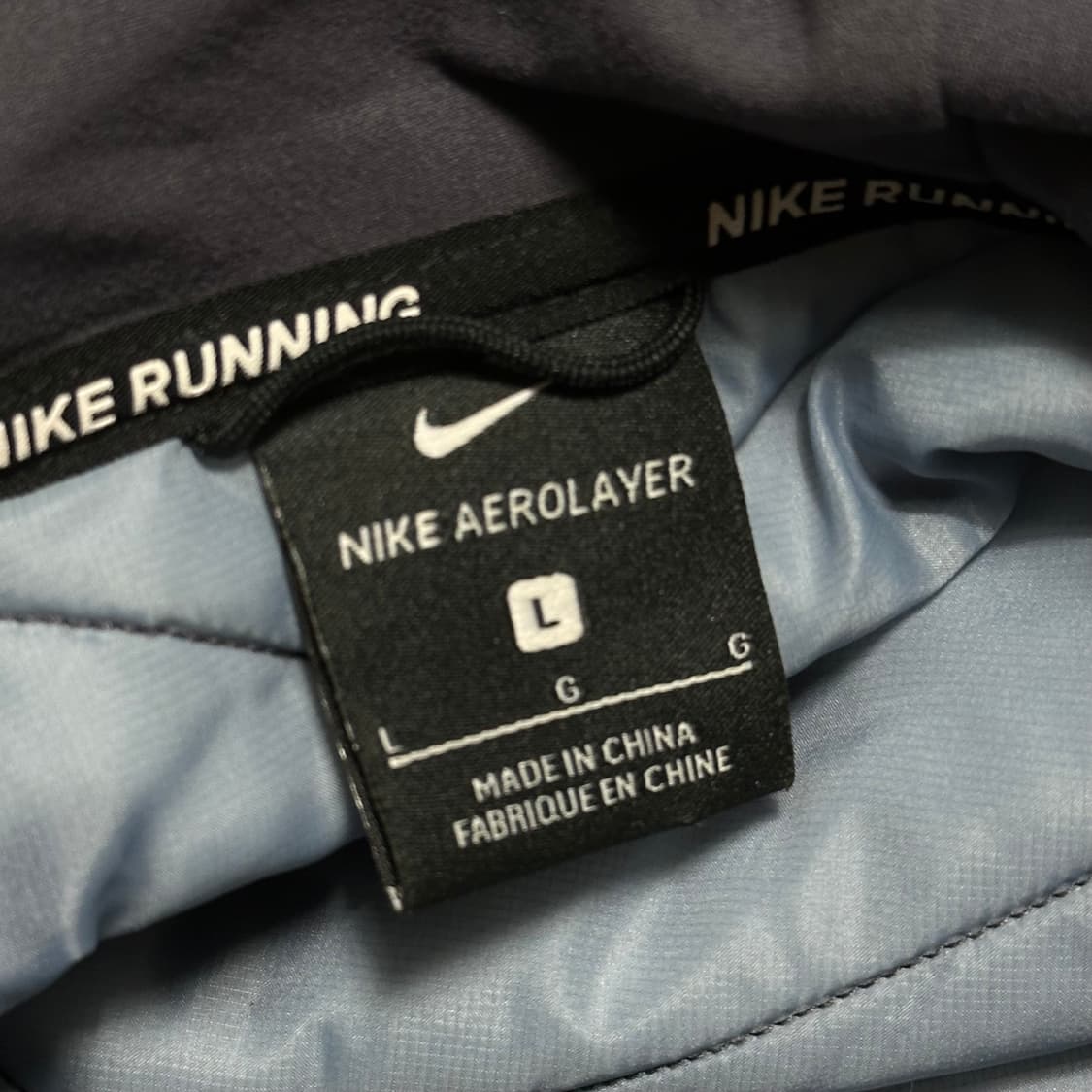 L 나이키 에어로레이어 후드 러닝 자켓 상품이미지4