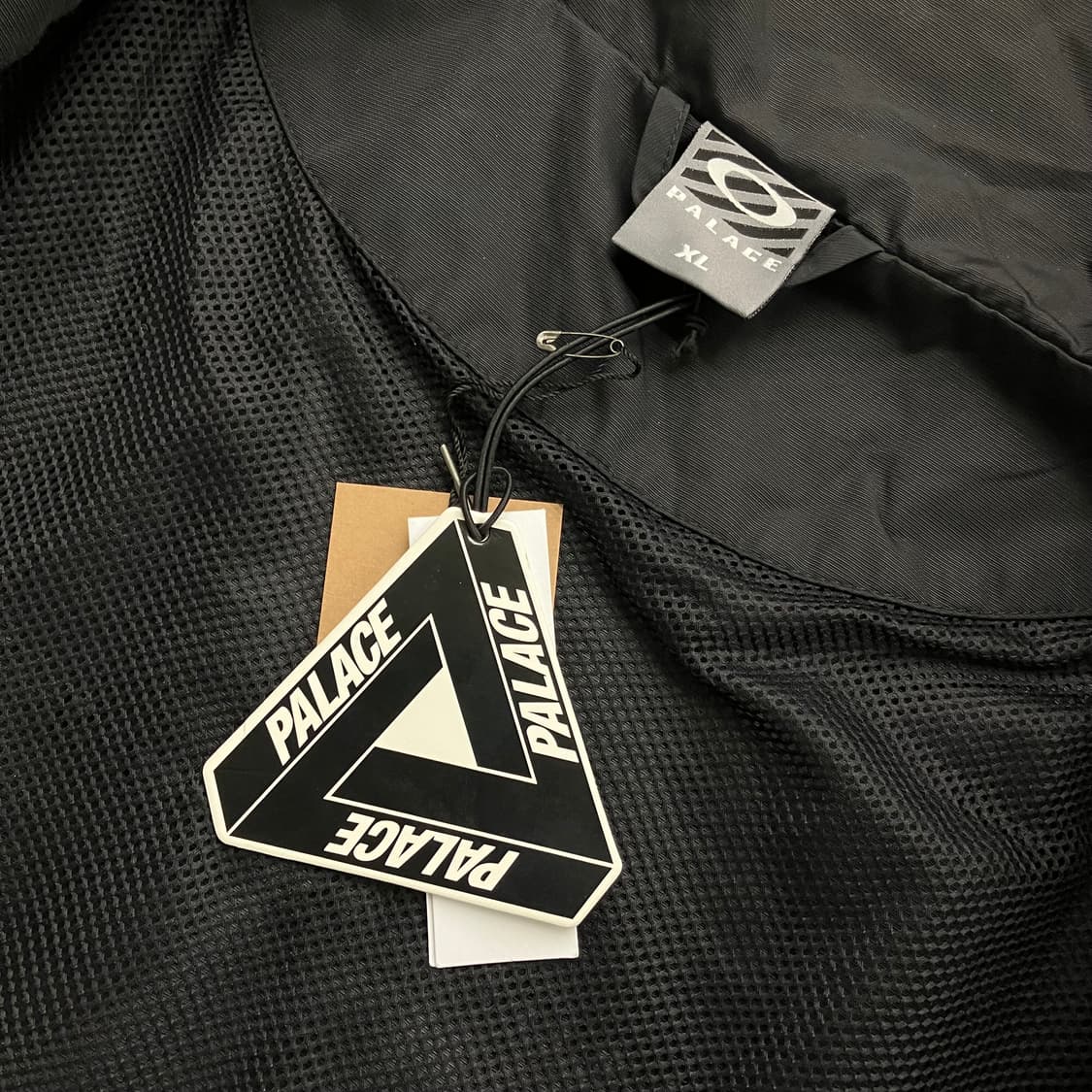 팔라스 x 오클리 니트로 퓨엘 바람막이 XL (택O) 상품이미지3