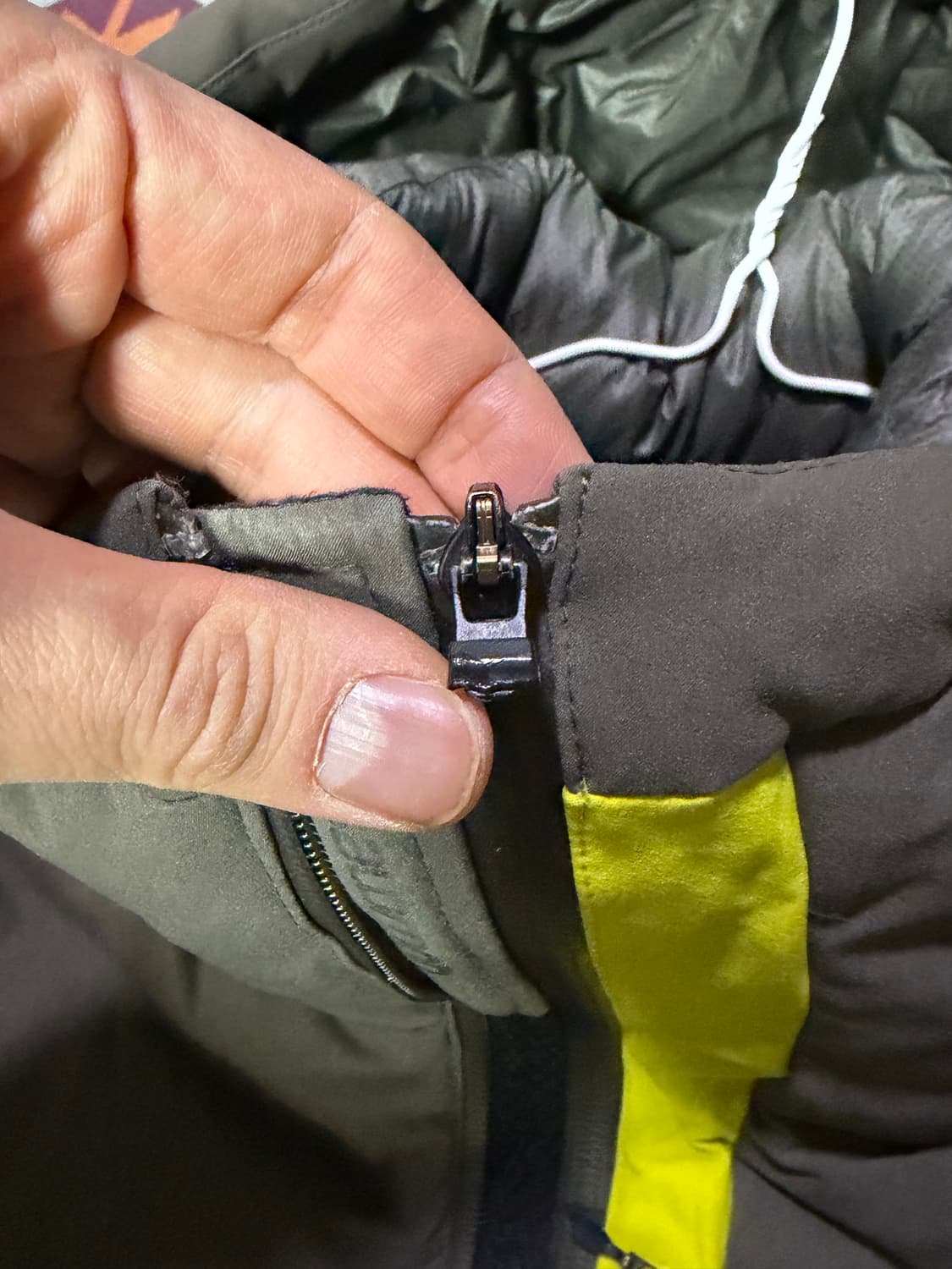 살로몬 패딩 모션프리다운 100 슬림105 (L) 상품이미지4