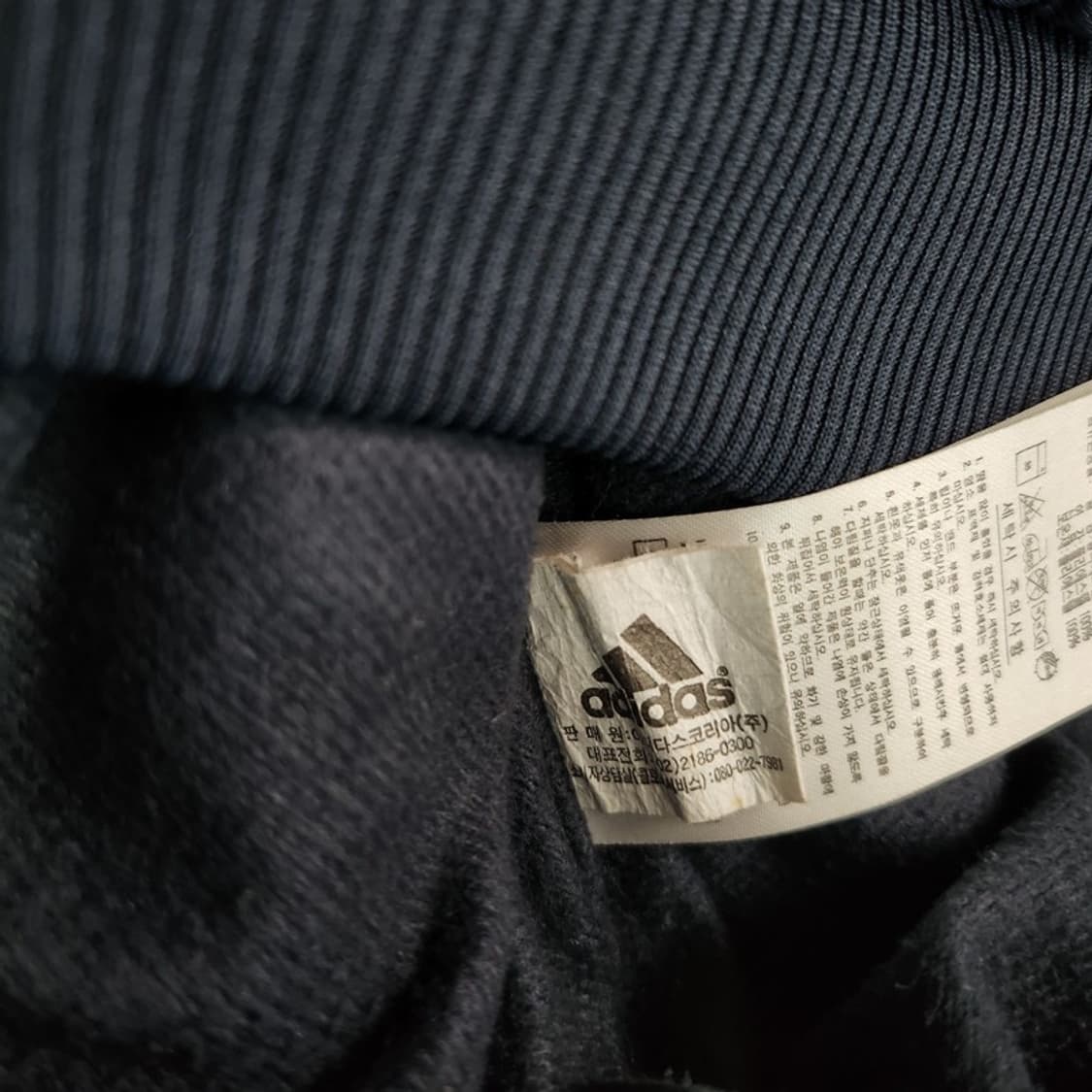 ADIDAS 올드스쿨 패딩  Men 105 상품이미지7