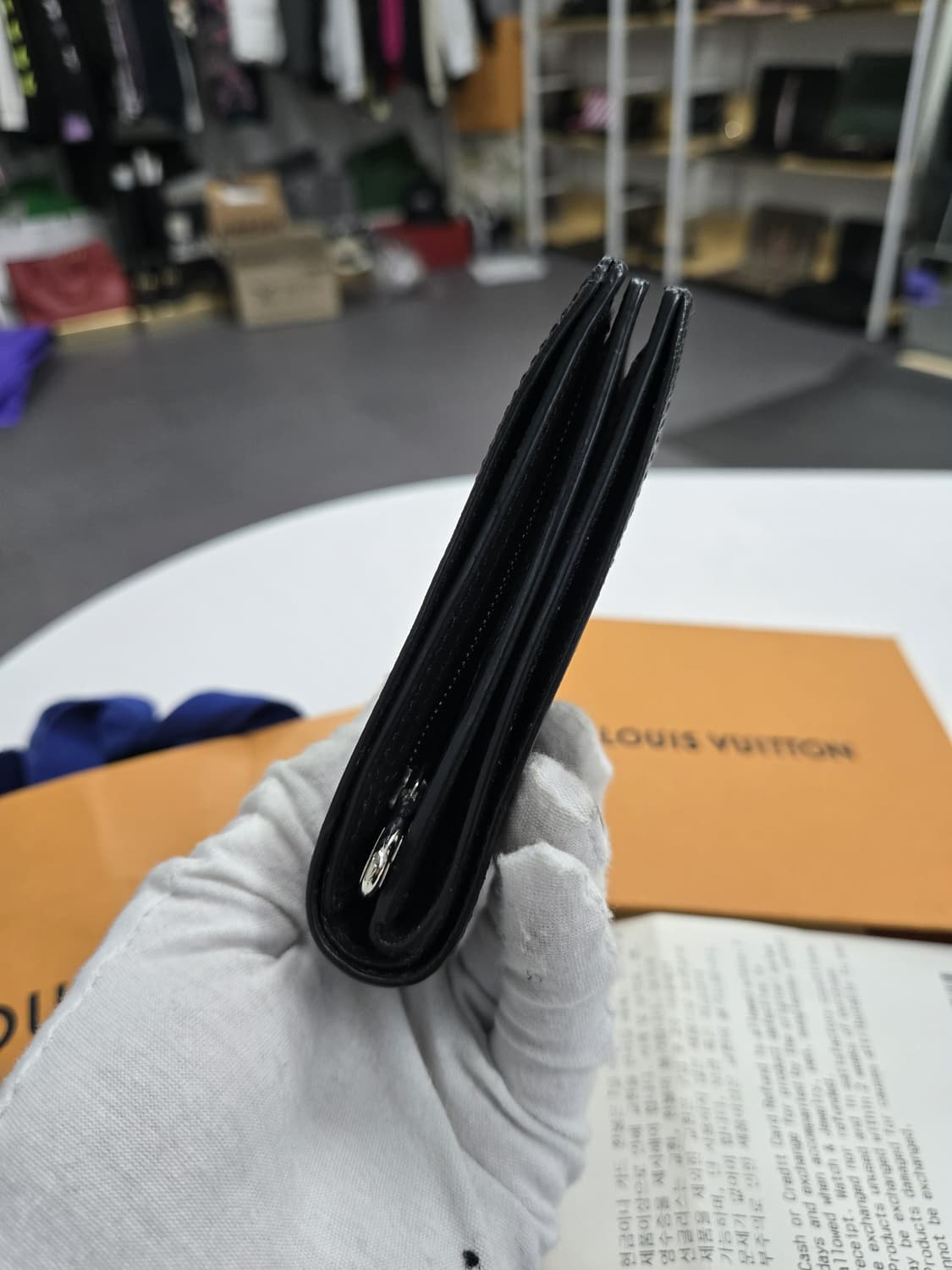 [A급컨디션]루이비통 에삐 타이거 반지갑 상품이미지2