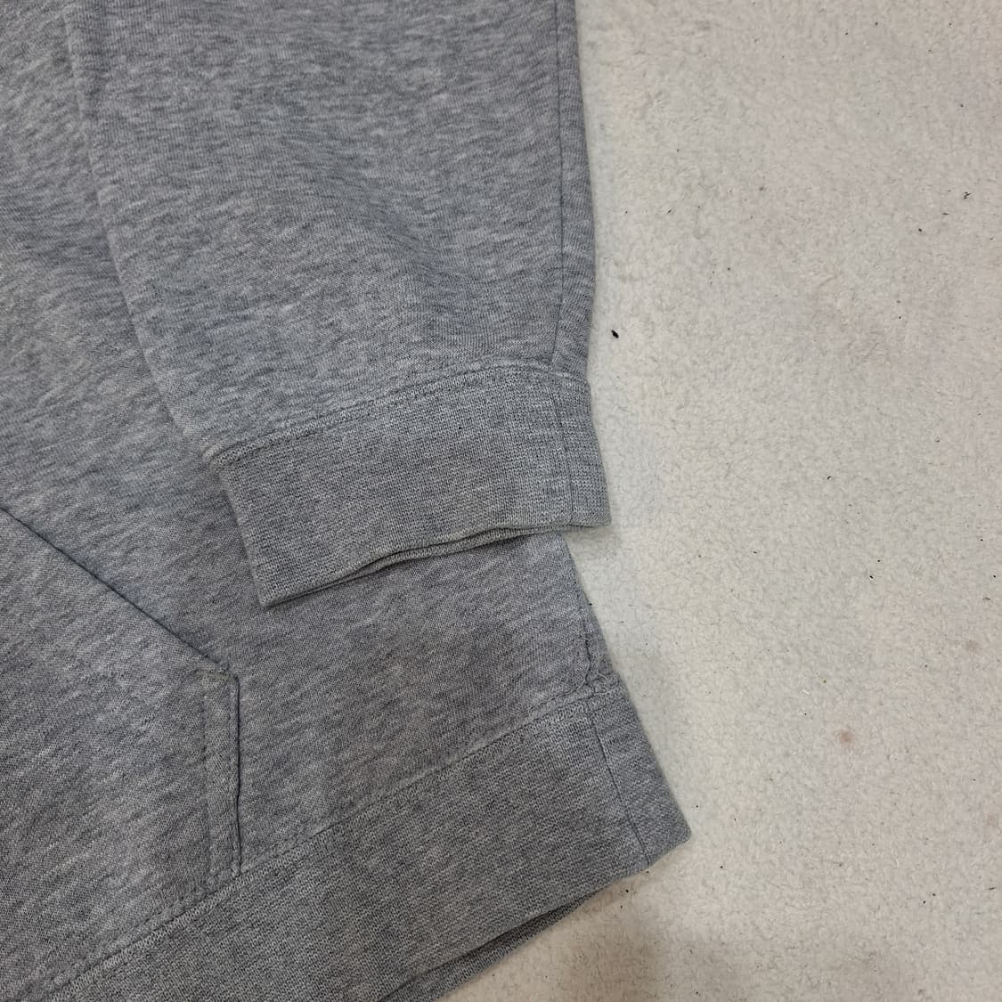 나이키  기모후드티셔츠100(상태좋음) 상품이미지3