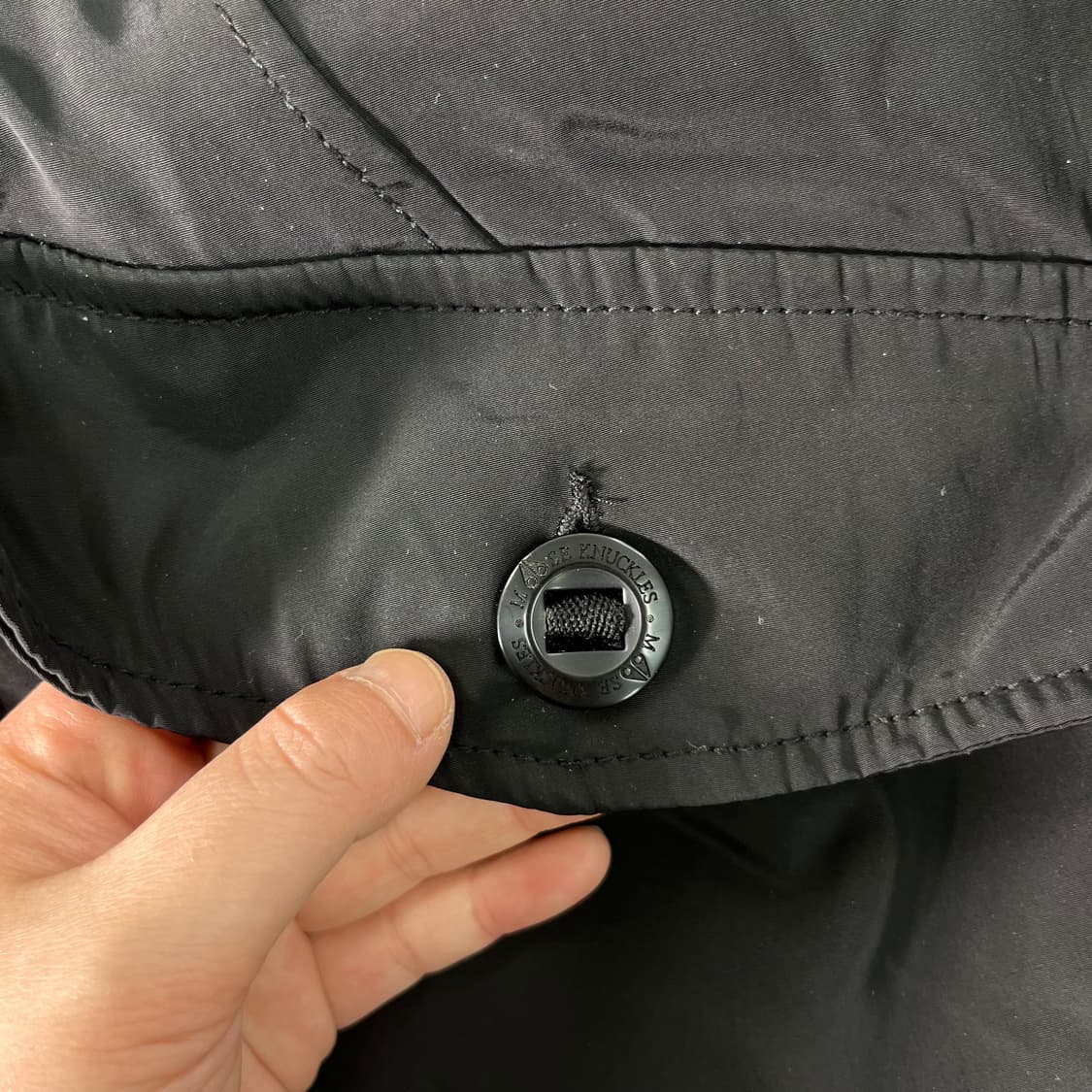 100 무스너클 스틸링 블랙 폭스퍼 구스다운 롱패딩 상품이미지4