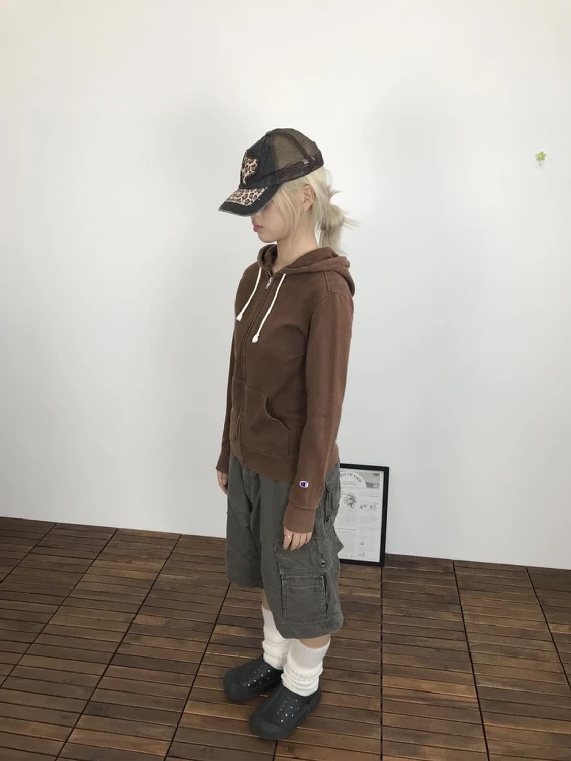 Champion Brown Zip Hoodie 상품이미지2