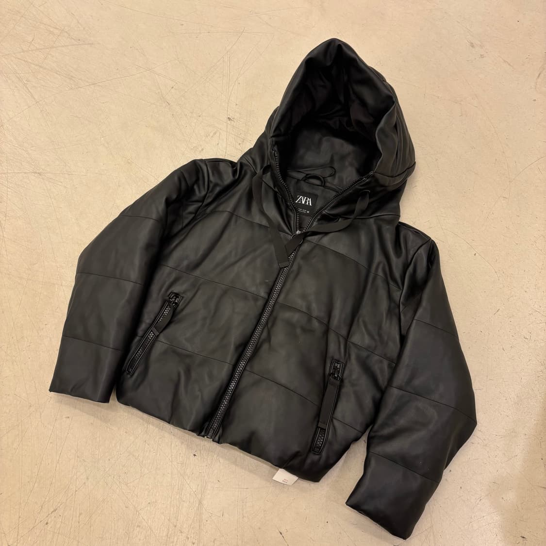 자라 레더 빅후드 패딩 상품이미지1