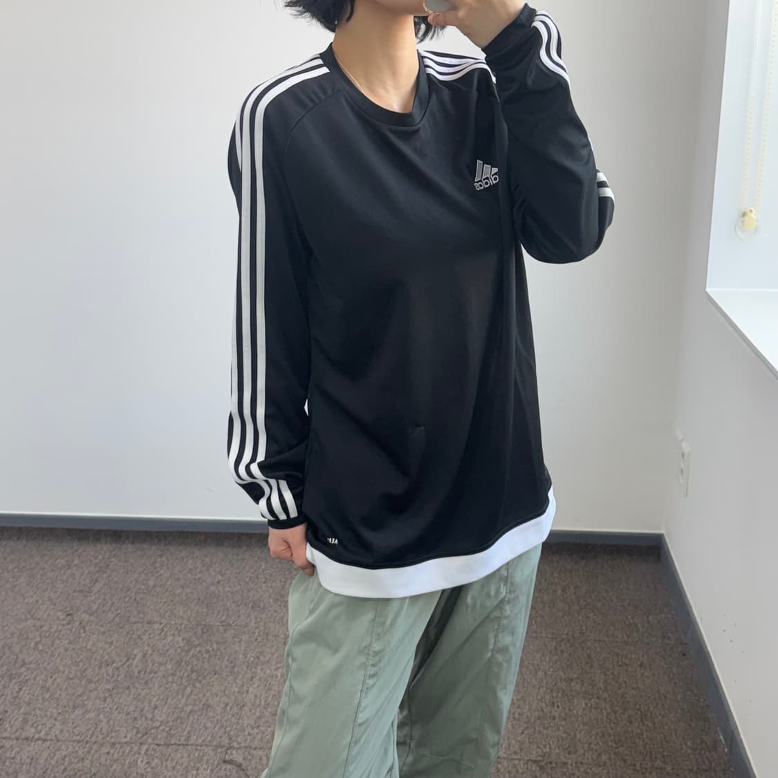 Adidas 아디다스 블랙 롱슬리브 상품이미지2