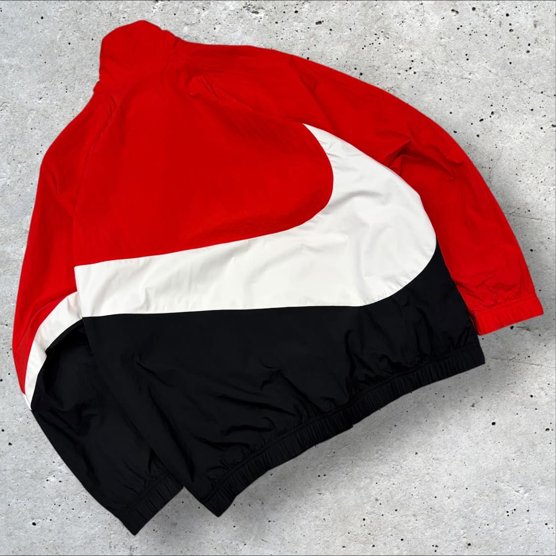 [L] 나이키 빅스우시 우븐 바람막이 레드/블랙 C973 상품이미지2