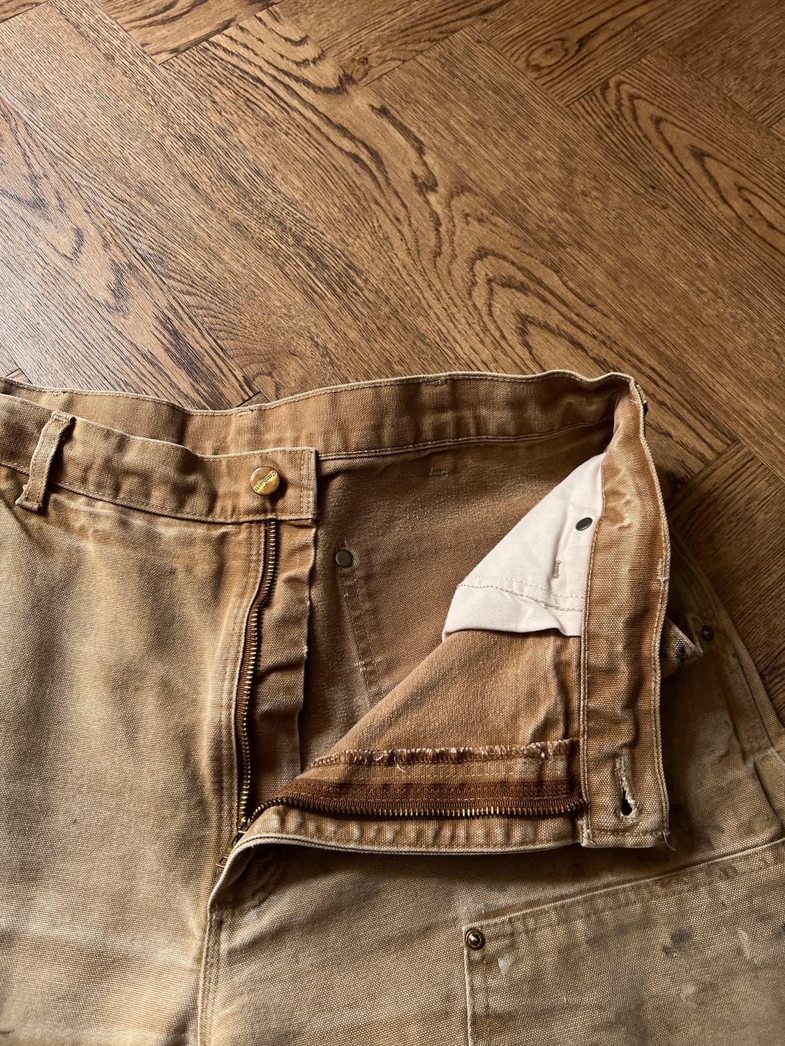 [36]칼하트 Made in USA 더티 페이딩 브라운 더블니 워크 팬츠 상품이미지3