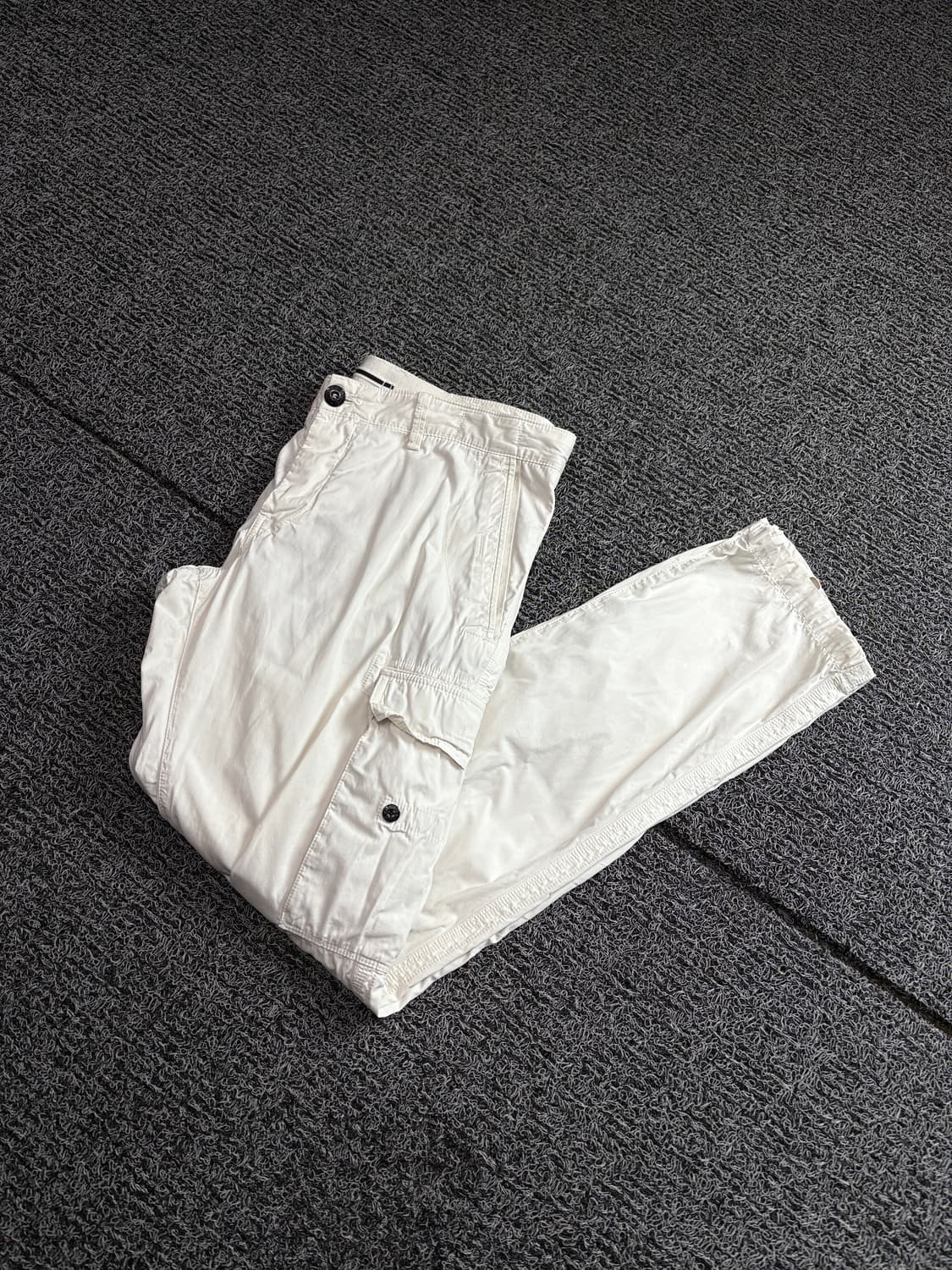 스톤아일랜드 포켓 화이트 밴딩 카고 팬츠 2442 상품이미지1