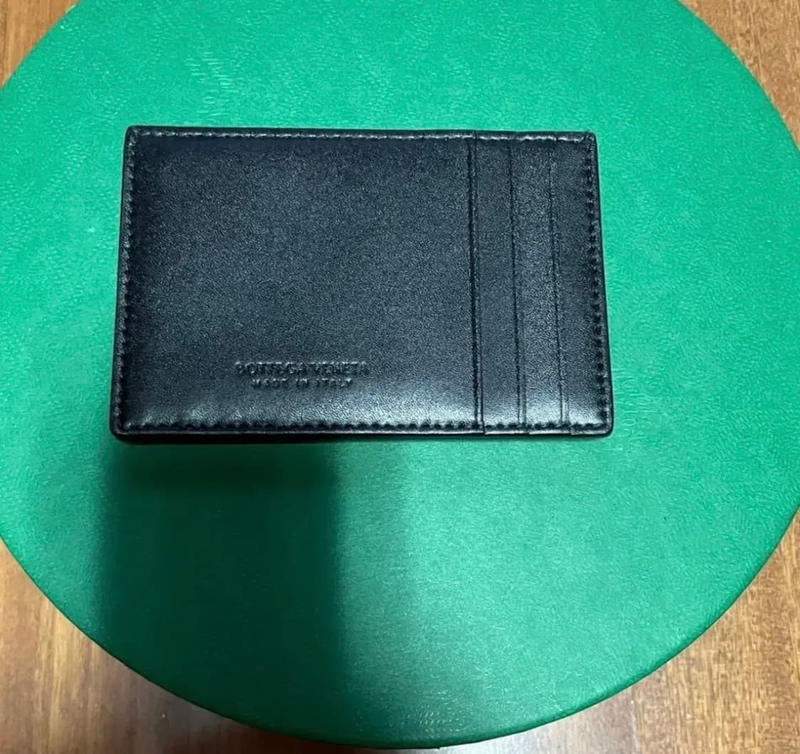 보테가 베네타 카드 케이스 카프스킨 블랙 상품이미지3