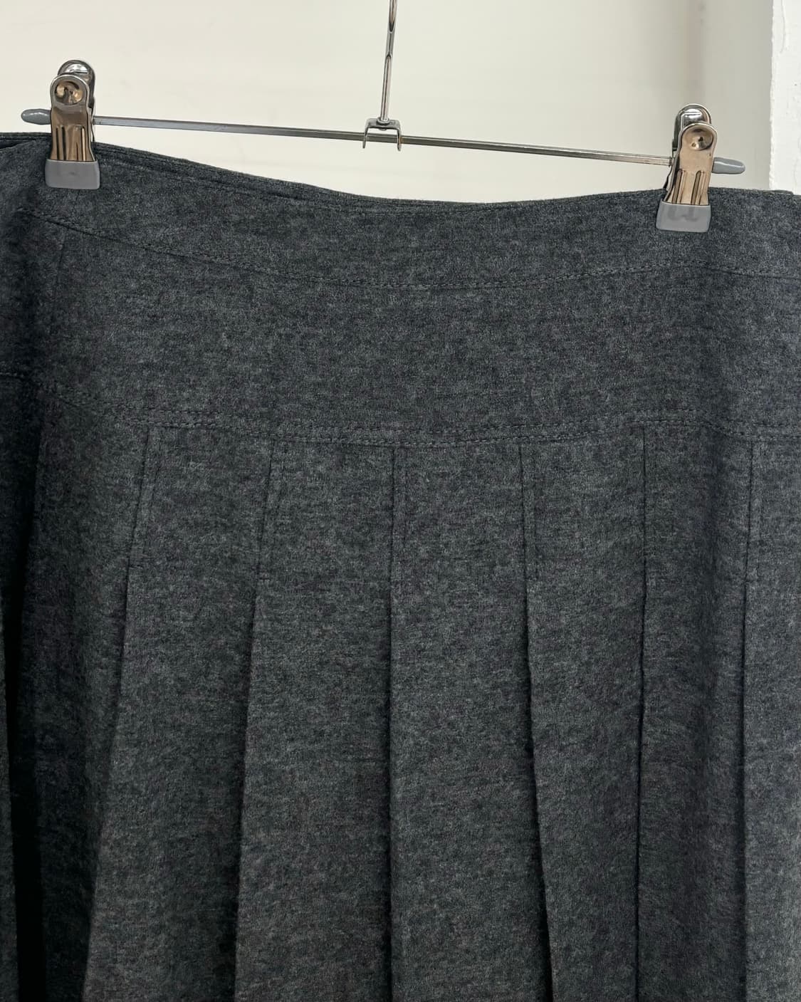 버버리 그레이 그레이 코튼 플리츠 스커트 상품이미지2