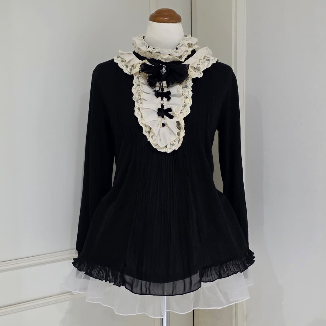 엑시즈팜 일본빈티지)고딕로리타st 레이스 리본 프로치 로맨틱프릴 블라우스 상품이미지1