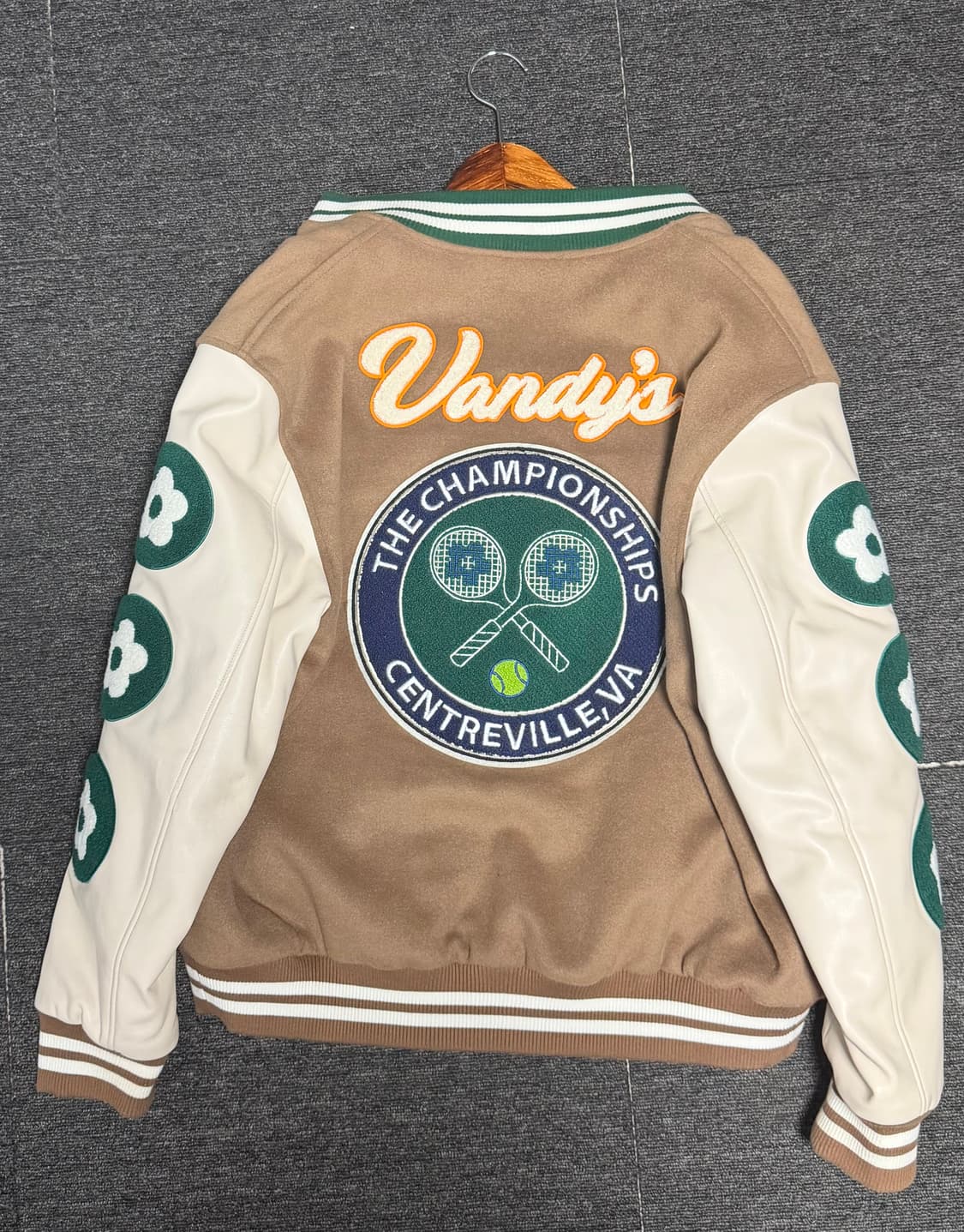 [L]반디 더 핑크 테니스 바시티 자켓 상품이미지2