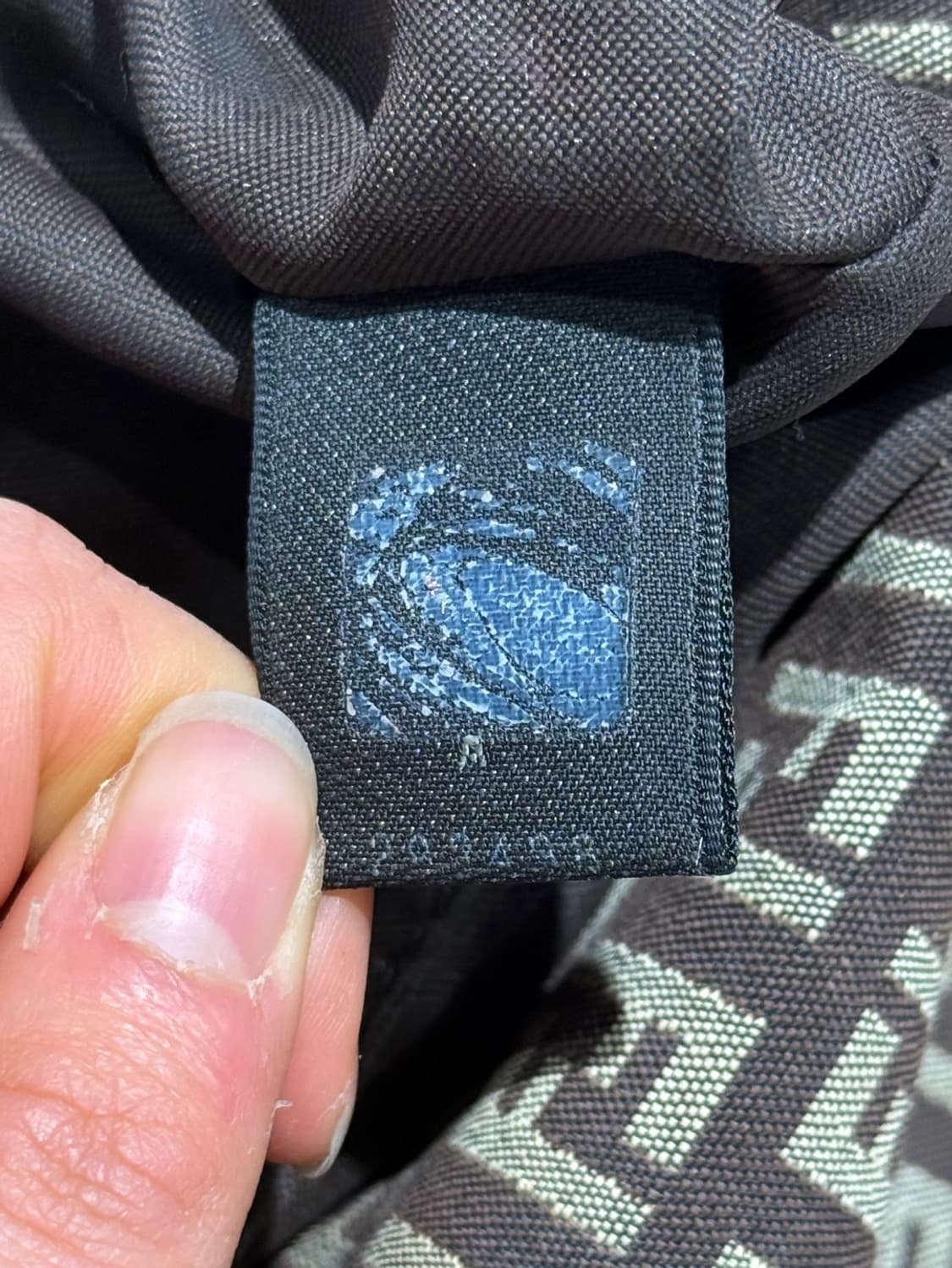 펜디 브라운 주카 미니 숄더백 상품이미지9