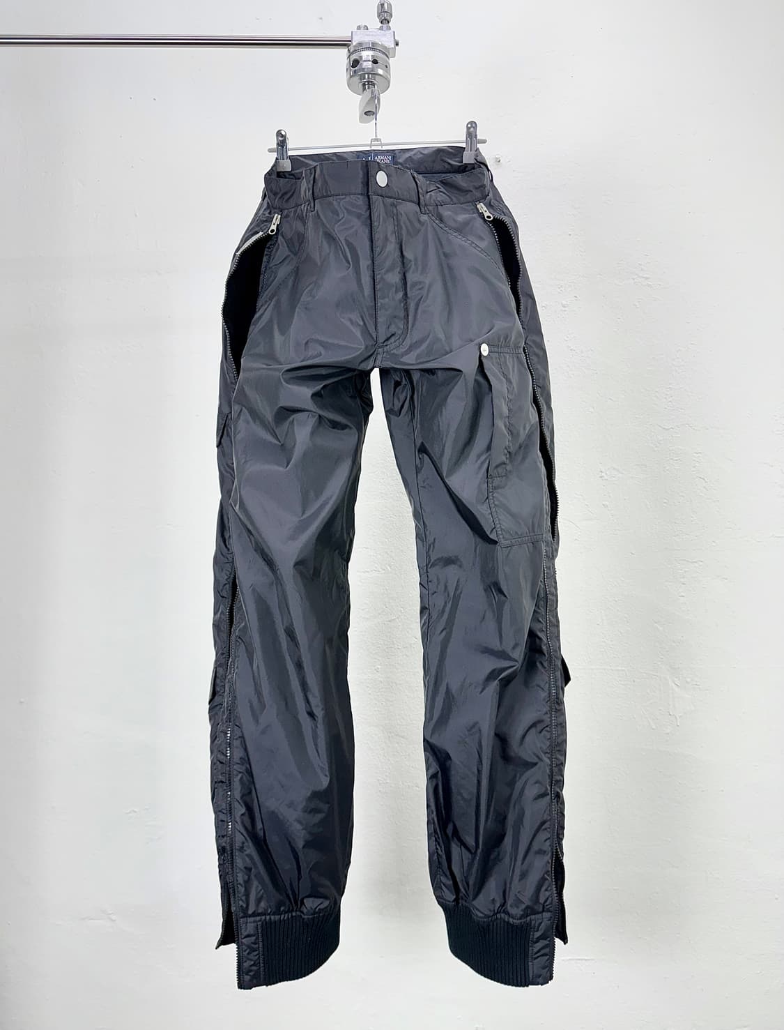 아르마니 진스 나일론 사이드 레그 집 조거 팬츠 상품이미지2