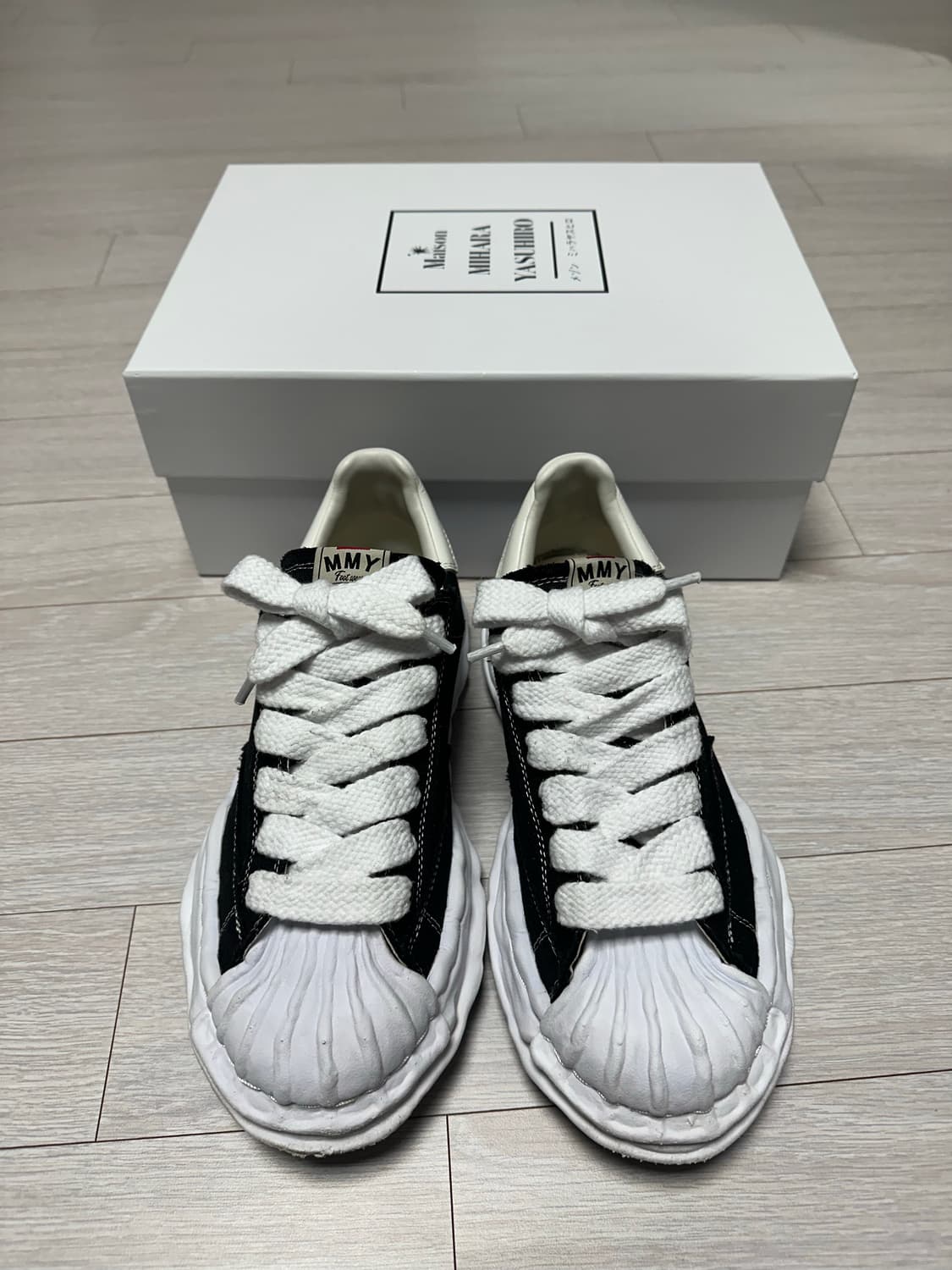 미하라 야스히로 블레이키 eu42 사이즈 팝니다 상품이미지1