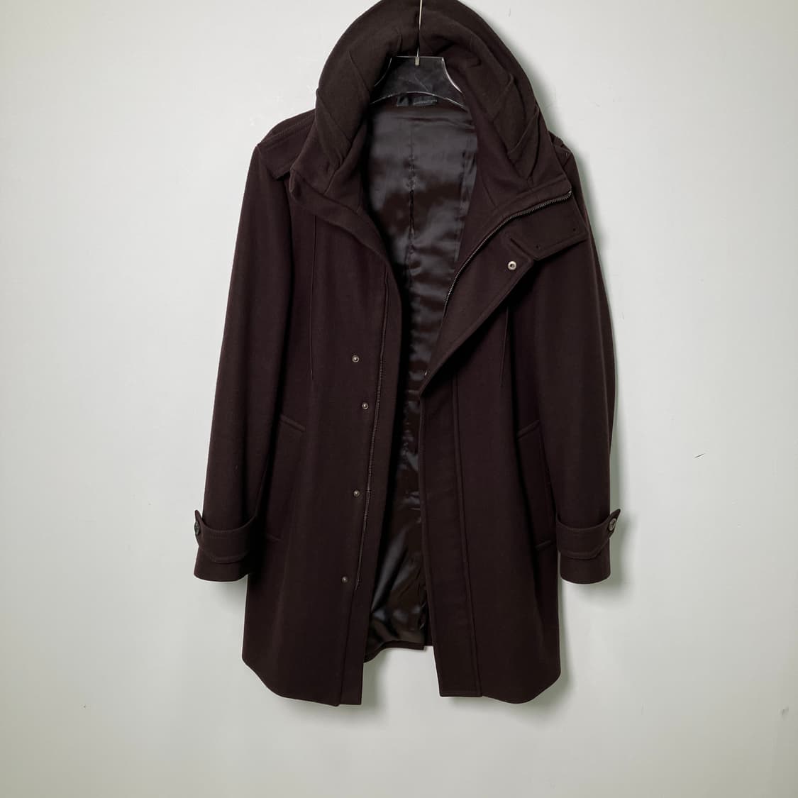 우영미 브라운 하이넥 코트 상품이미지3