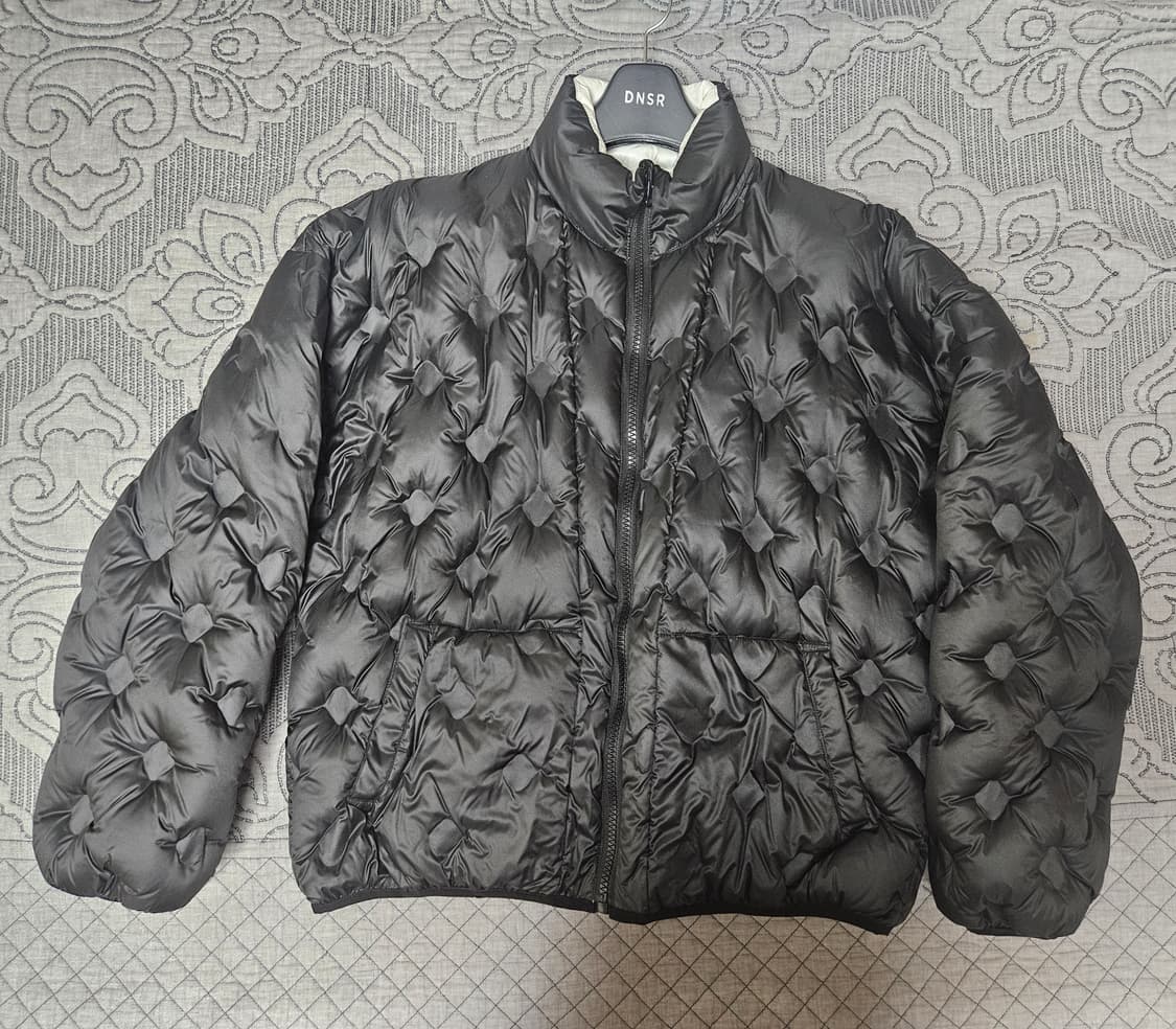 [L] DNAR 하이프 패딩 점퍼 리버시블 블랙 화이트 디앤에스알 디앤써 상품이미지3