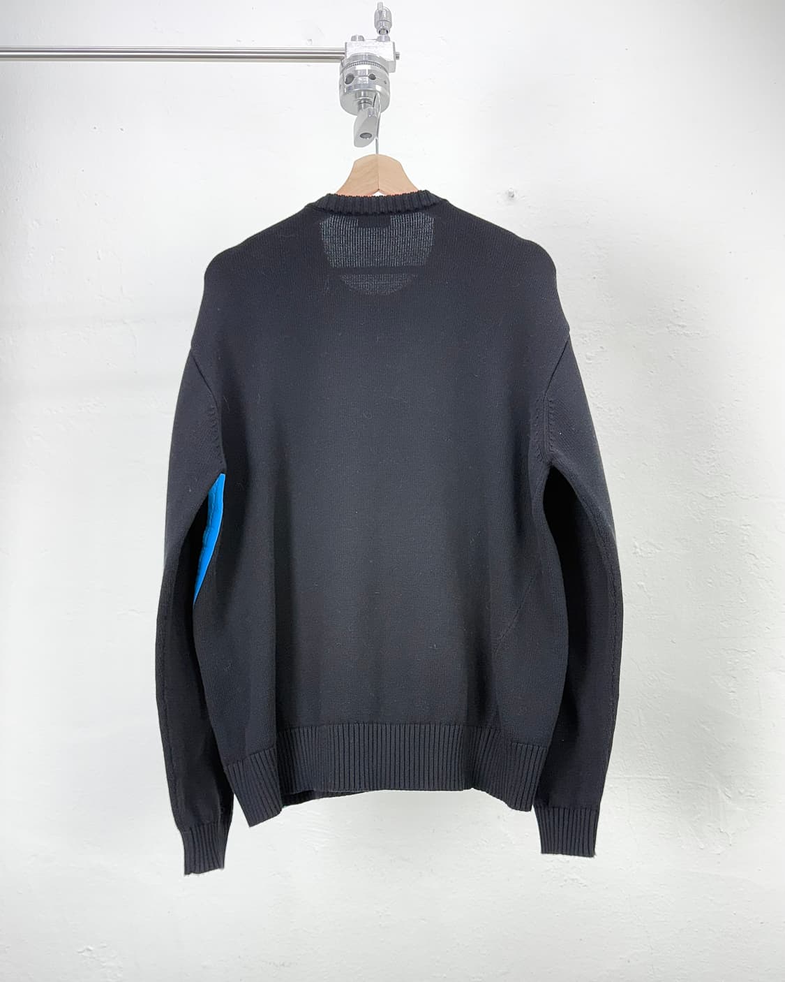 디젤 게스 블랙 네오플랜 테이핑 크루넥 니트 스웨터 상품이미지6