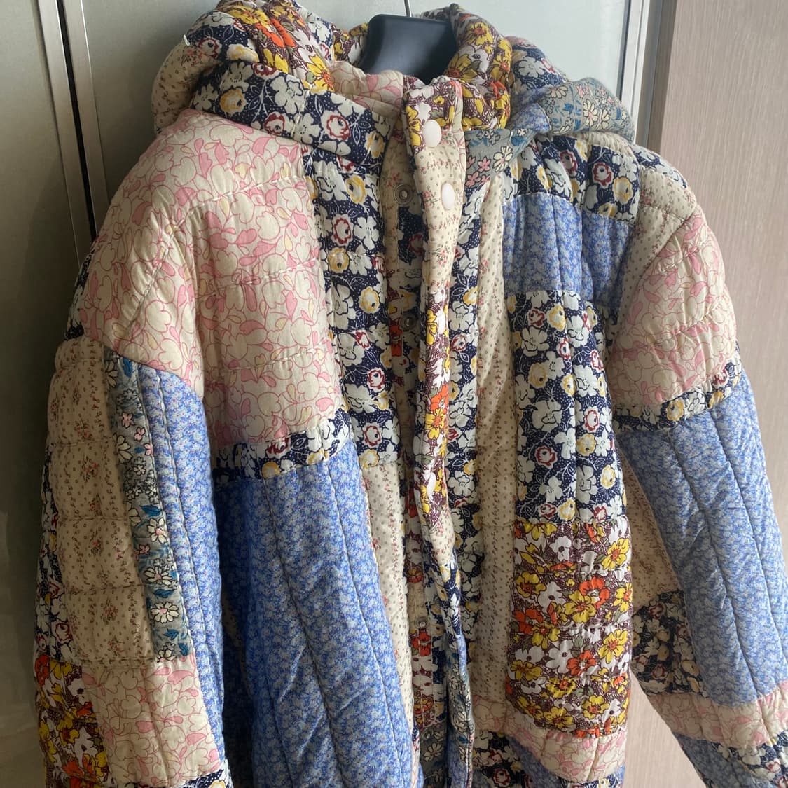 Sea New York 씨뉴욕 패치워크 푸퍼 자켓 상품이미지3