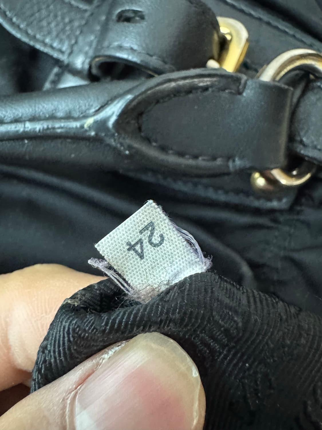 프라다 나일론 고프레 로고 자수 투웨이백 상품이미지6