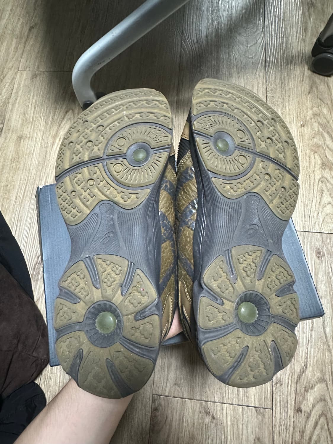 아식스 키코 젤키릴3 브론즈브라운 상품이미지4