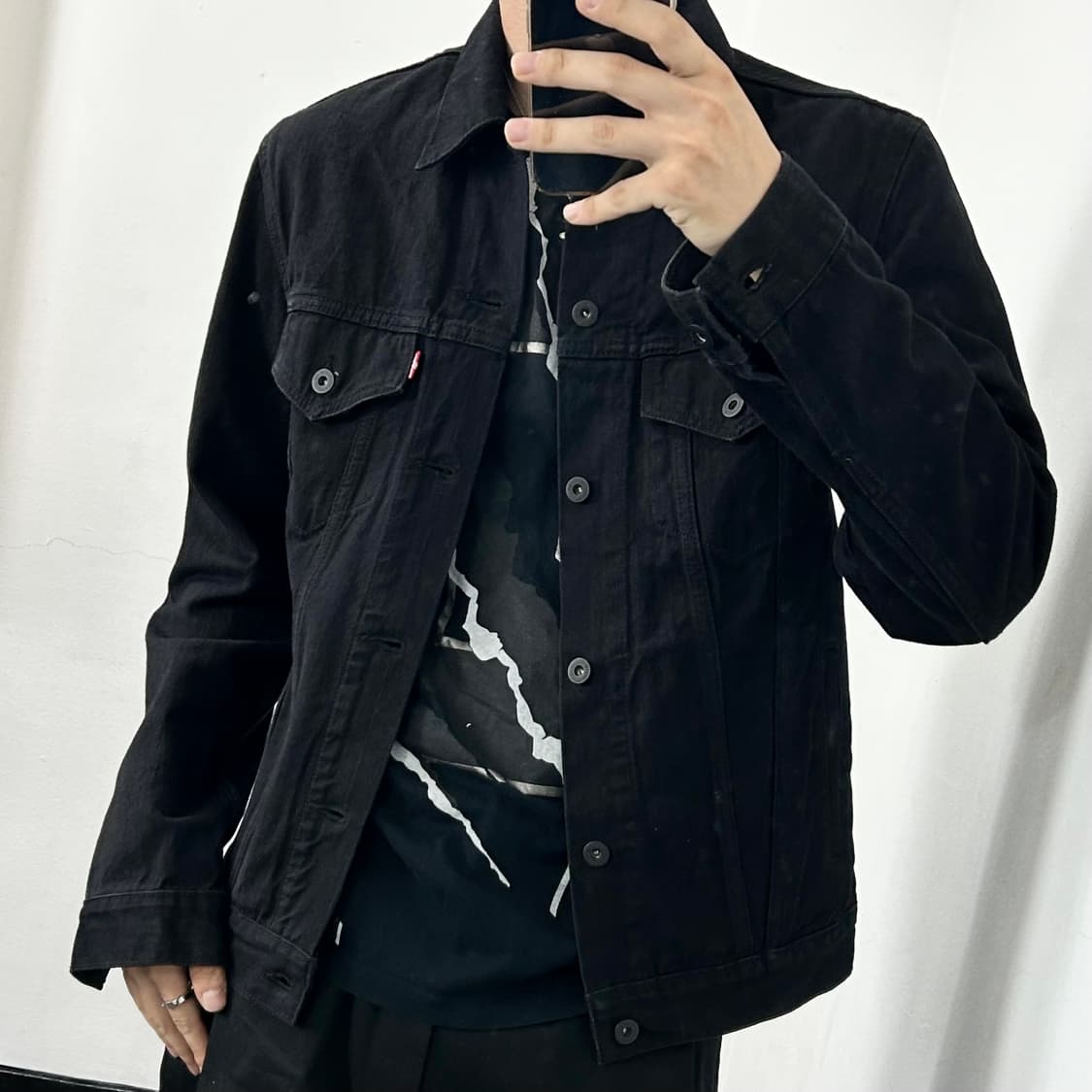 리바이스 블랙 데님 트러커 자켓 상품이미지1