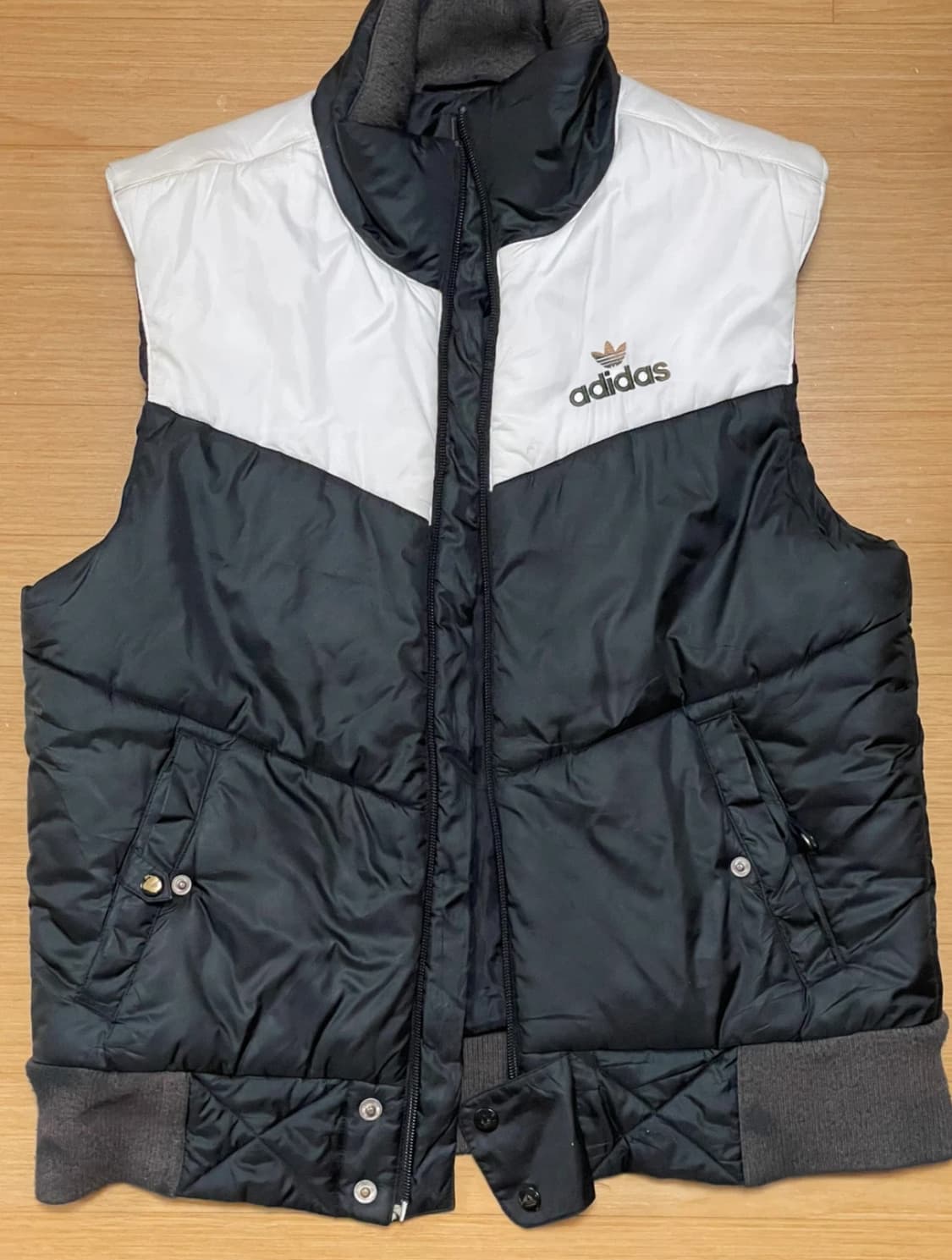 아디다스 패딩 조끼 cs 상품이미지1