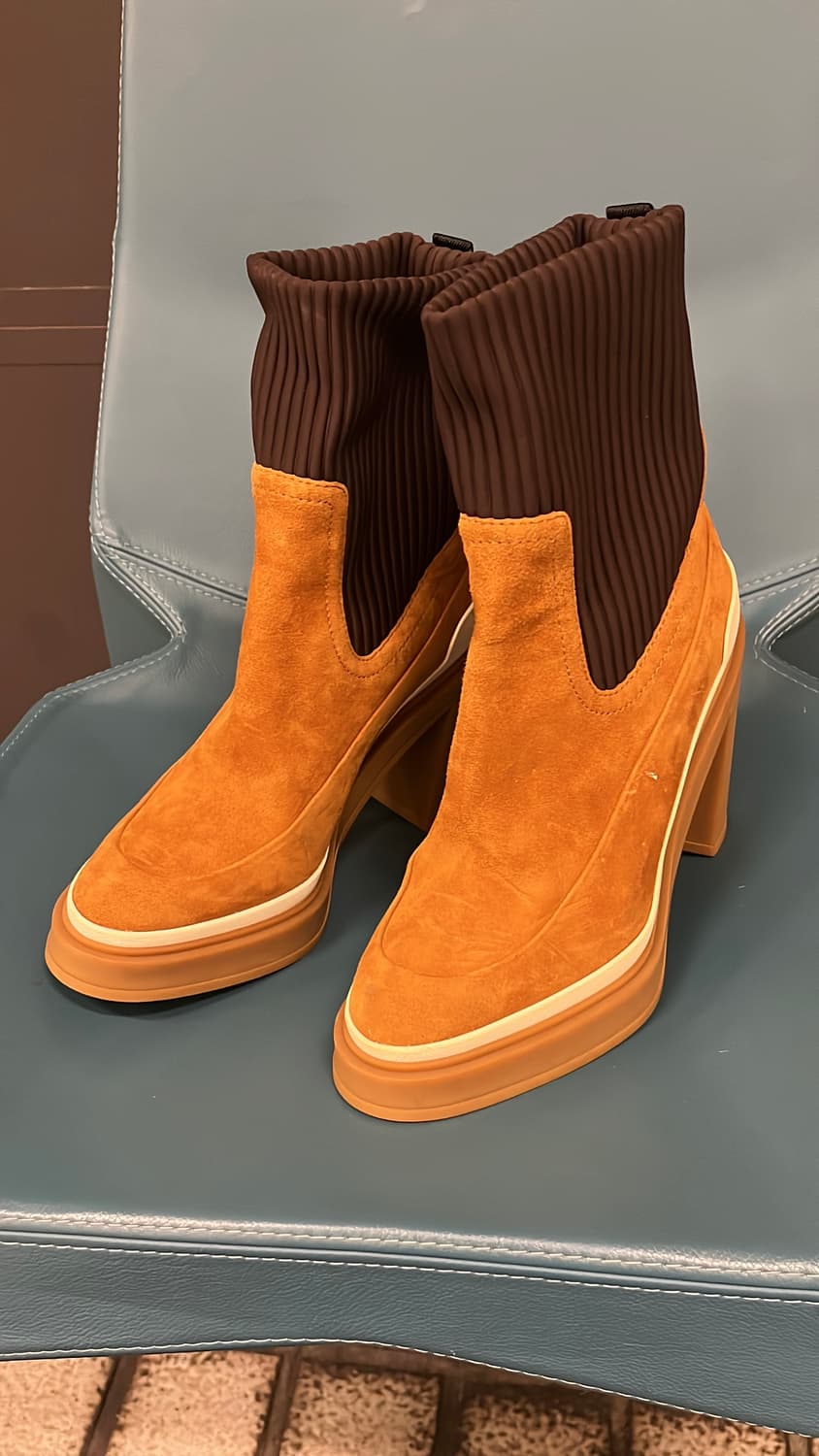 에르메스 카멜 스웨이드 앵클 부츠 37 정품  상품이미지1