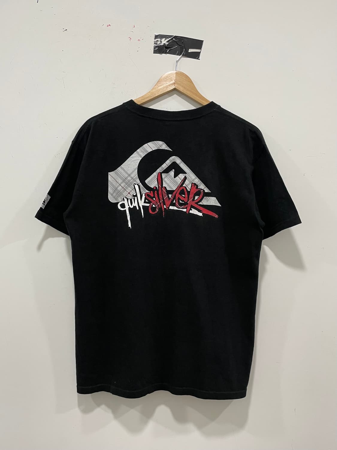 00s Quiksilver 퀵실버 타탄체크 그래피티 프린팅 반팔 티셔츠 상품이미지5