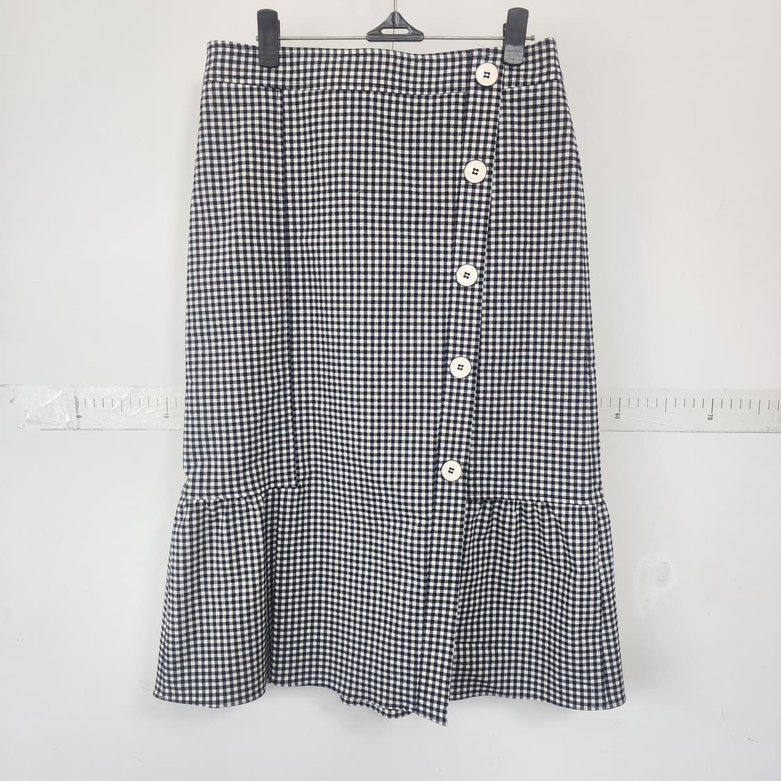 지고트 깅엄체크 버튼 플레어 스커트 상품이미지1