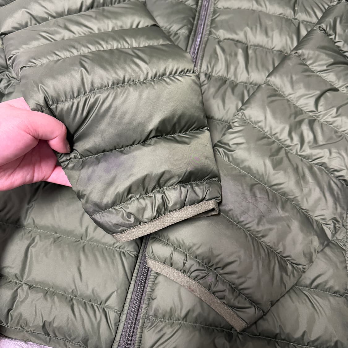 챔피온 카키 경량패딩 상품이미지4