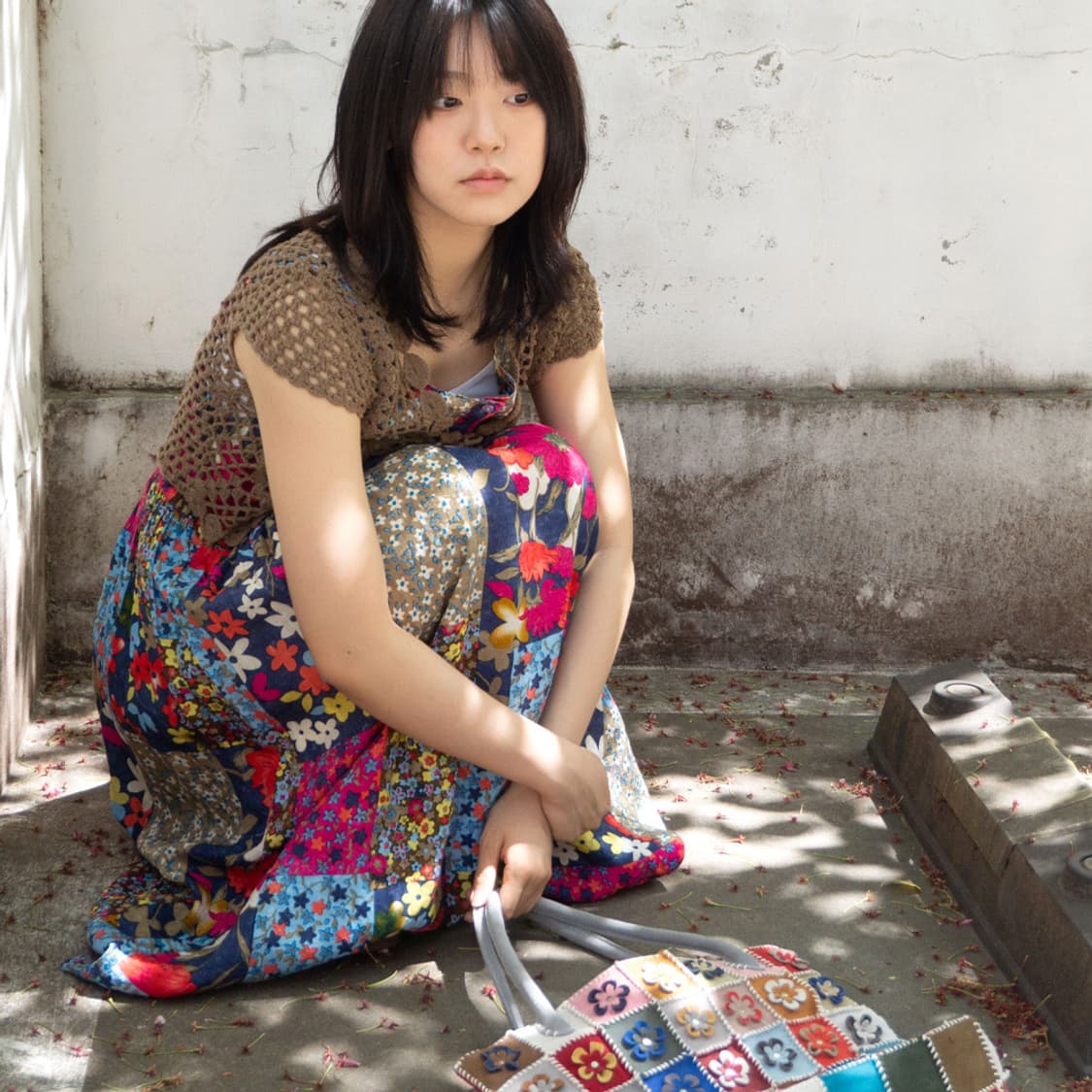 동글꽃 패치워크 스웨이드 가방 상품이미지3