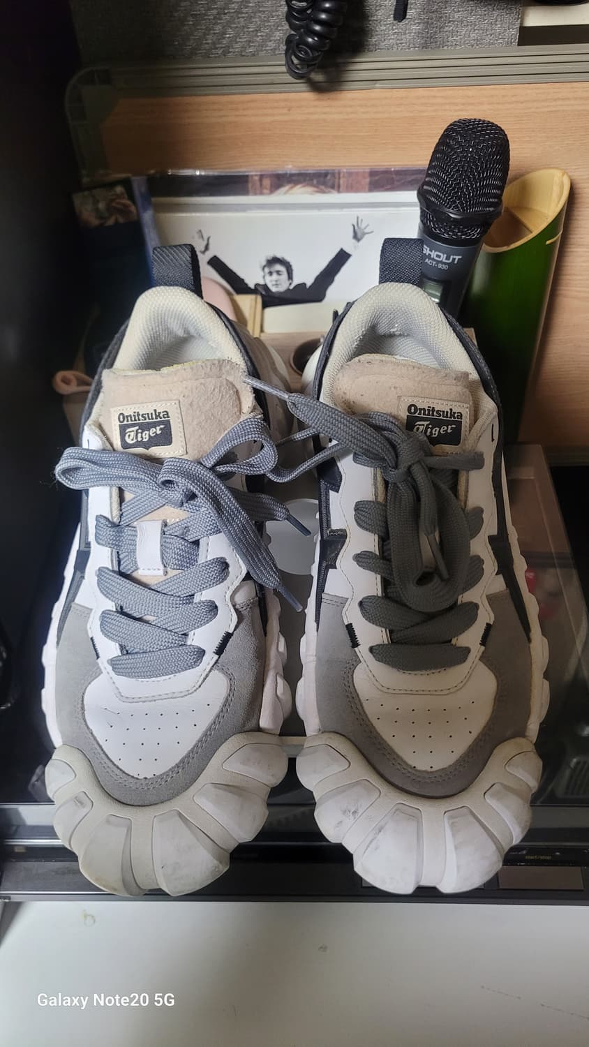 오니츠카 타이거 스니커즈 상품이미지3